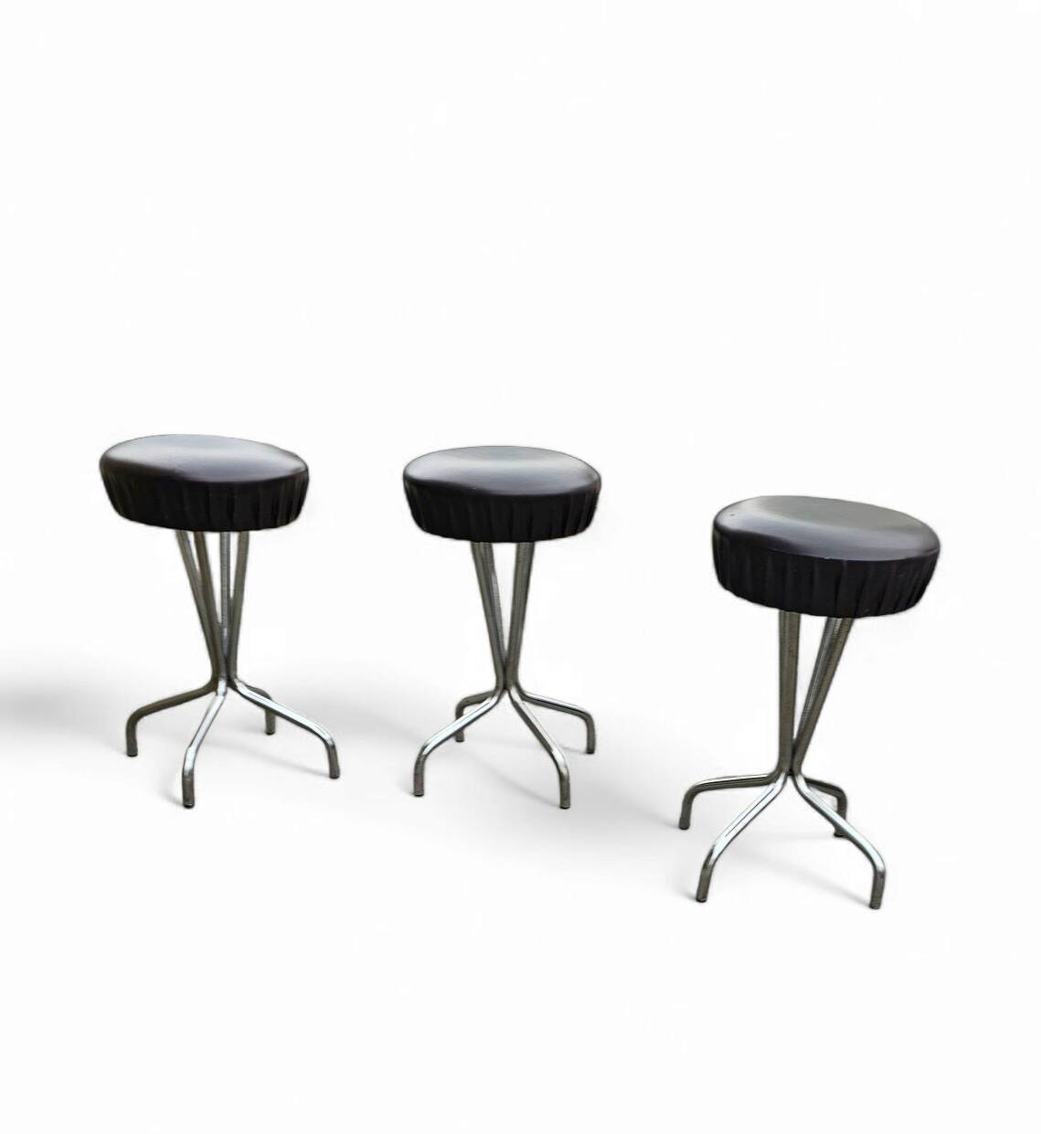 3 x stool / black top / chrome frame / 1970s  / Height 53 Depth 40 cm