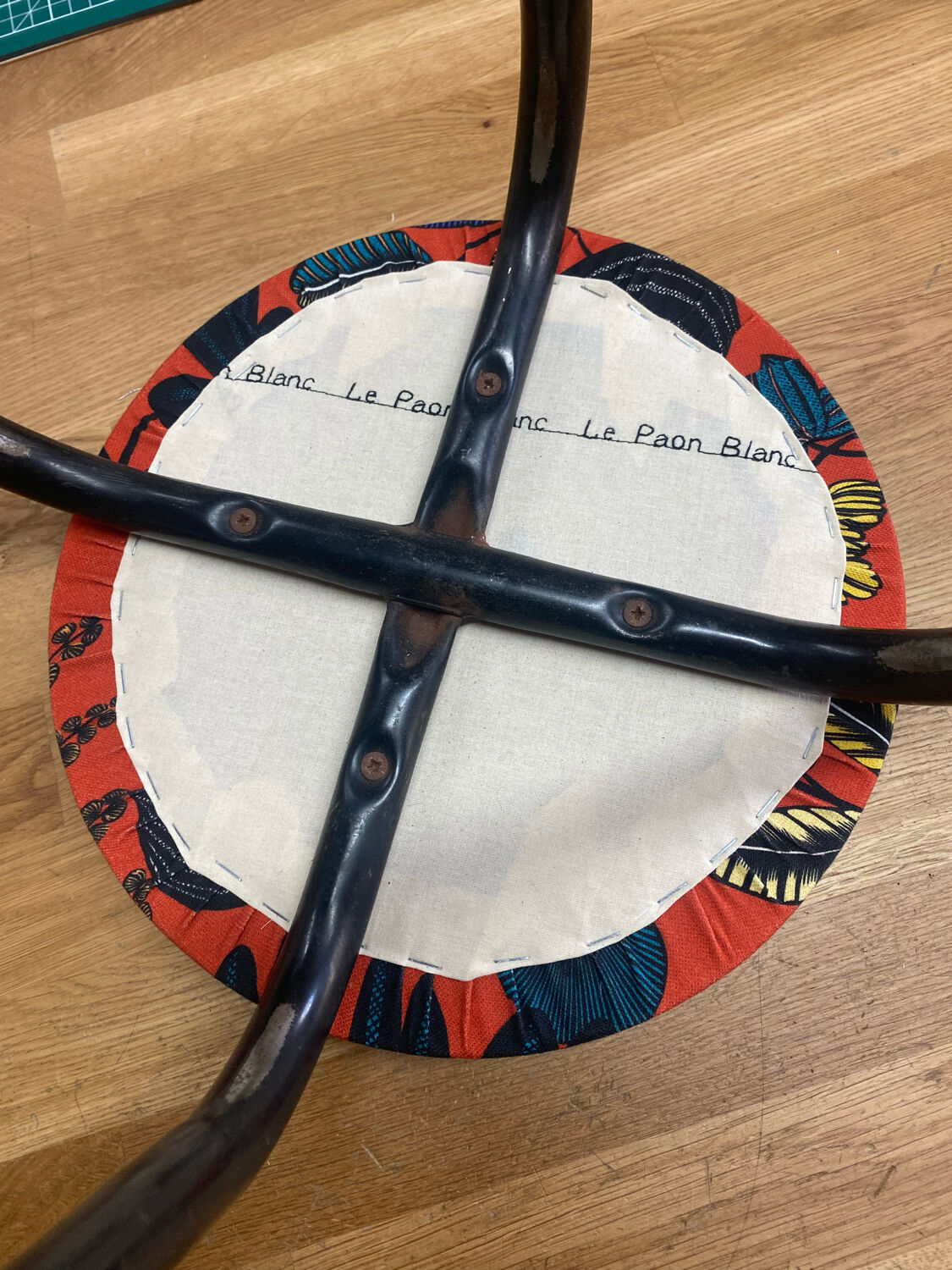 Vintage upcycle stool - orange orphee