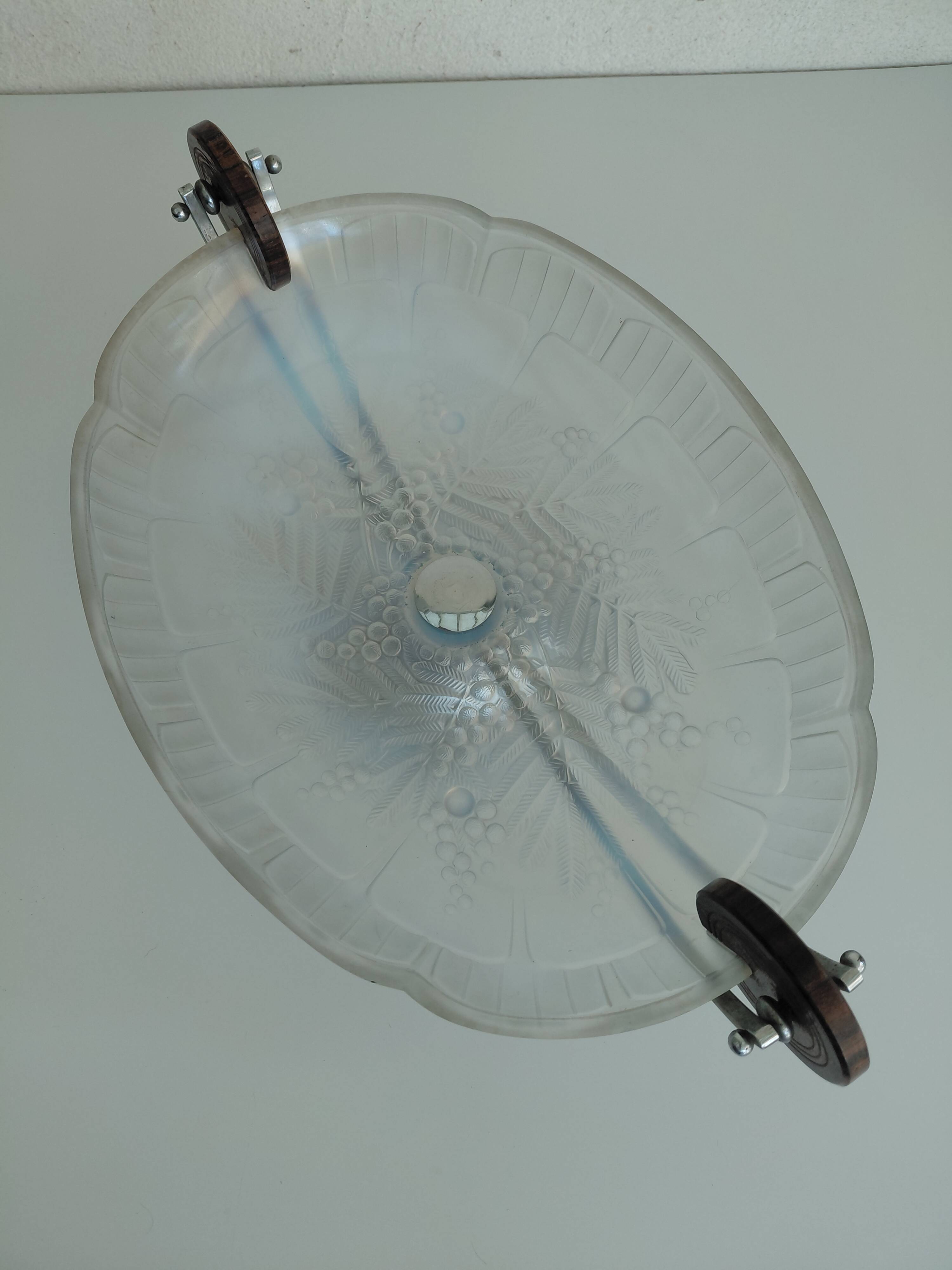 Art Deco centrepiece
