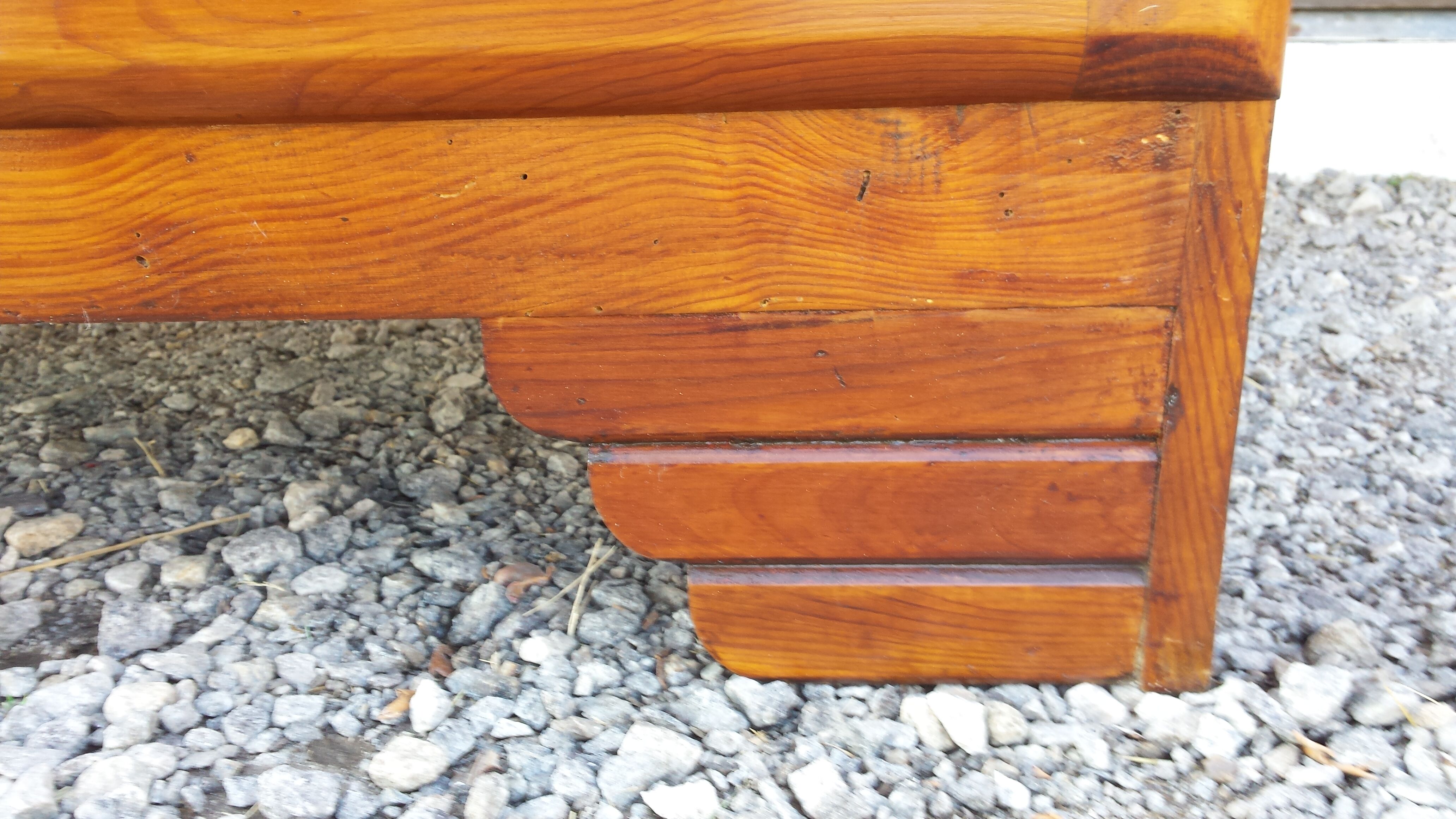 Mado buffet, wooden tray