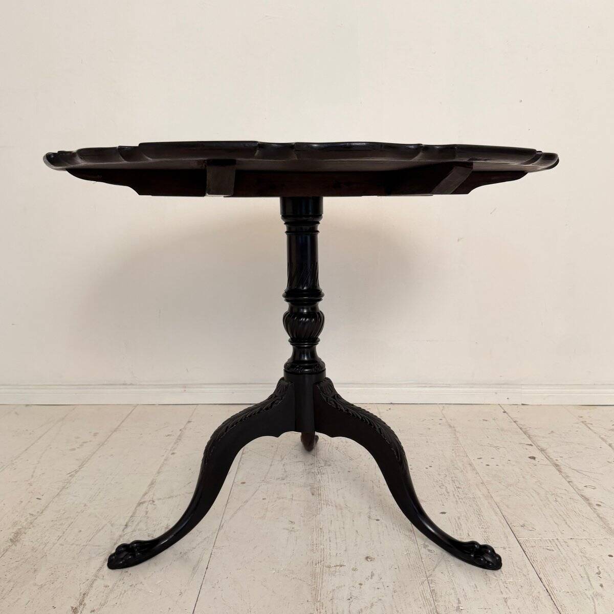 Carved vintage tripod side table, 1940s