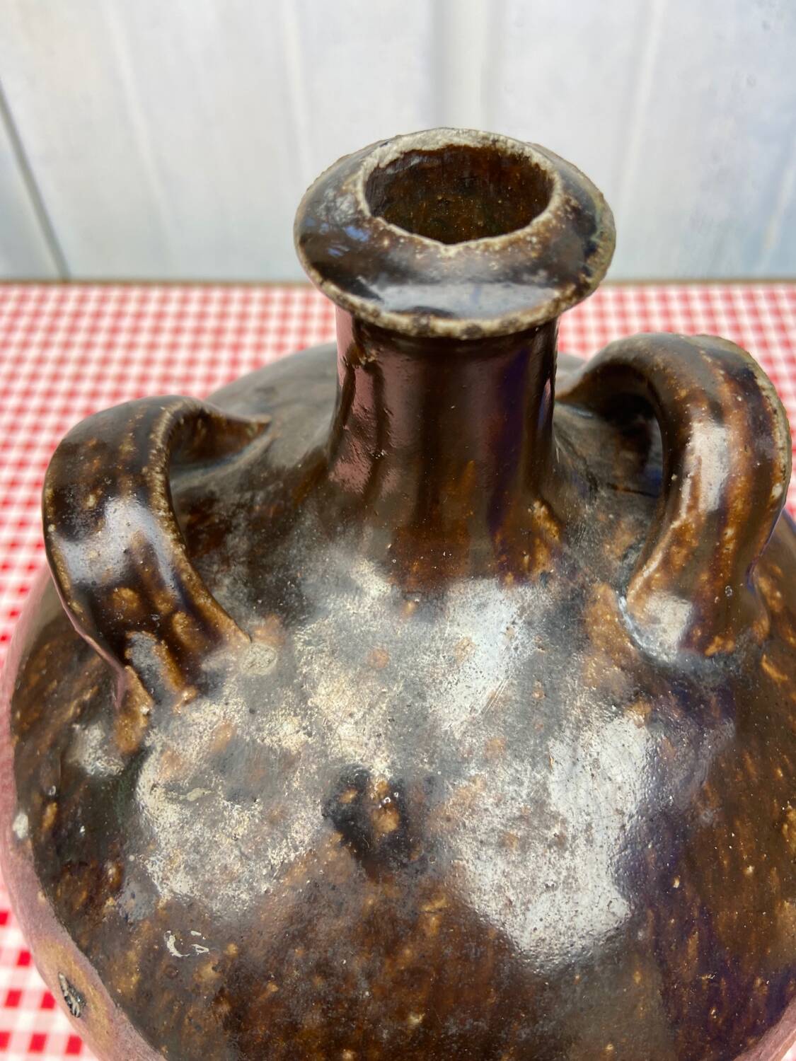 Ancient glazed pottery