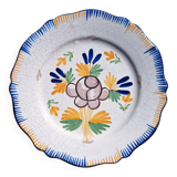 Earthenware plate with floral decoration