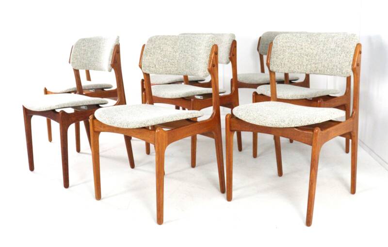 Set of 8 Erik Buch chairs for O.D. Møbler model 49 'Bur' - Danish design