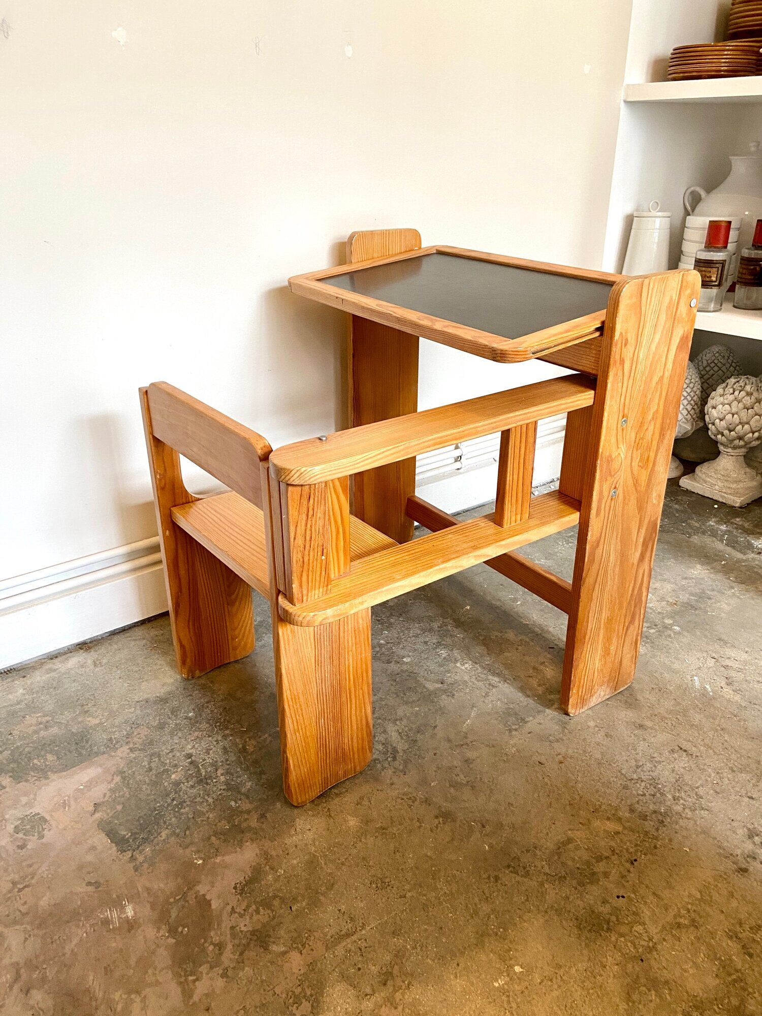 Bureau modulable Trama pour enfant en bois clair