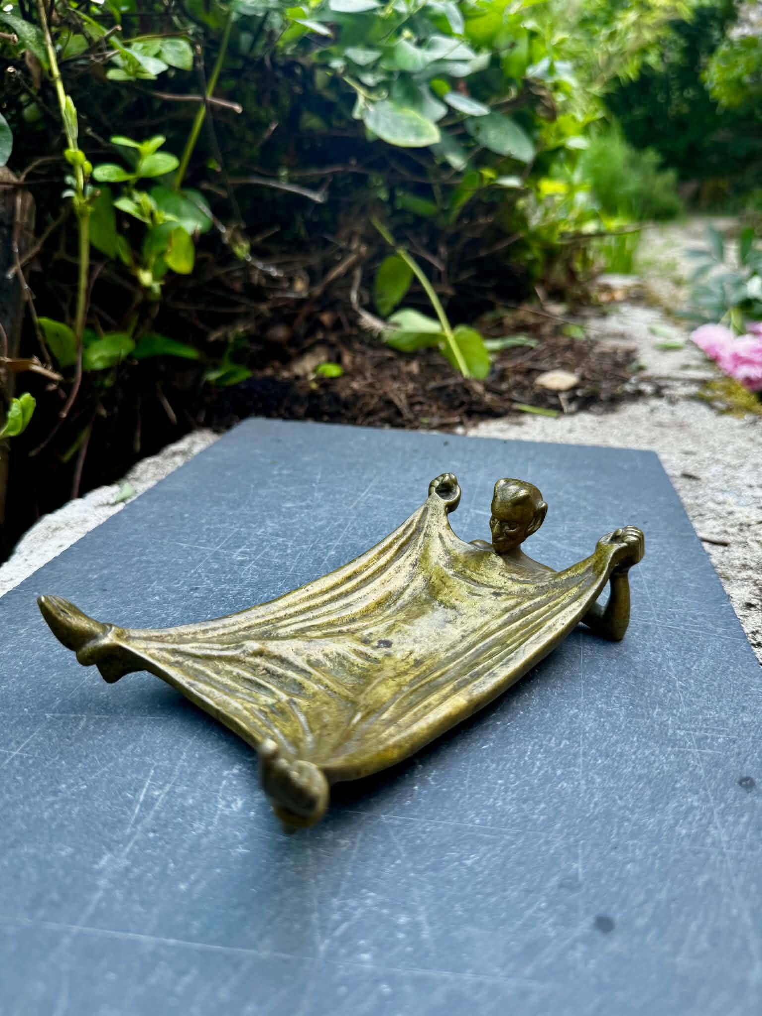 Bronze devil vide poche Art Nouveau