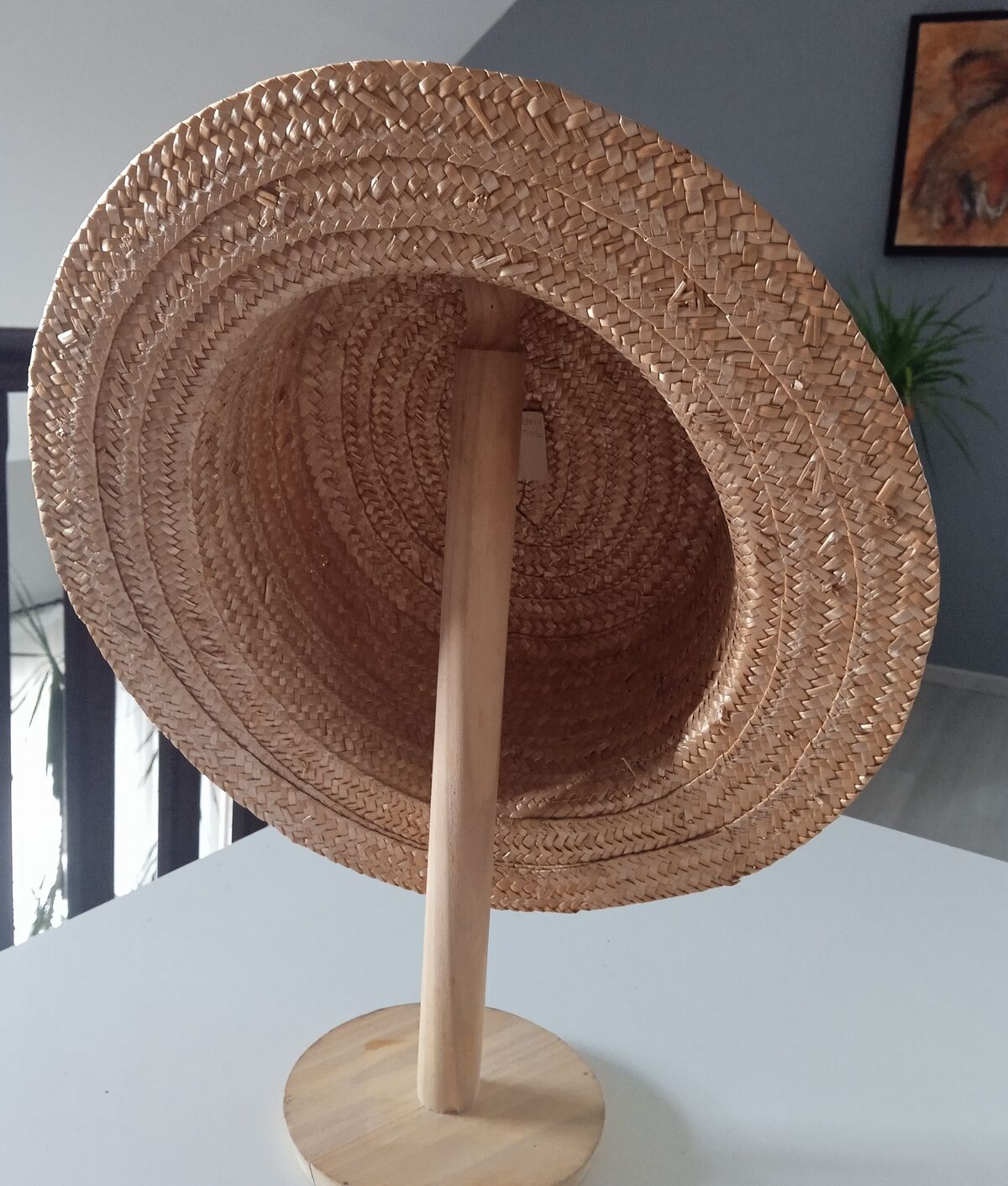 Straw hat Genuine boater hat made of natural straw