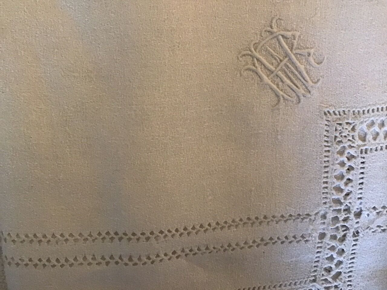 Square linen tablecloth