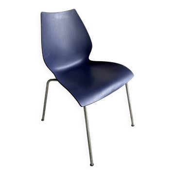 Set of 4 Maui chairs by Kartell – design by Vico Magistretti