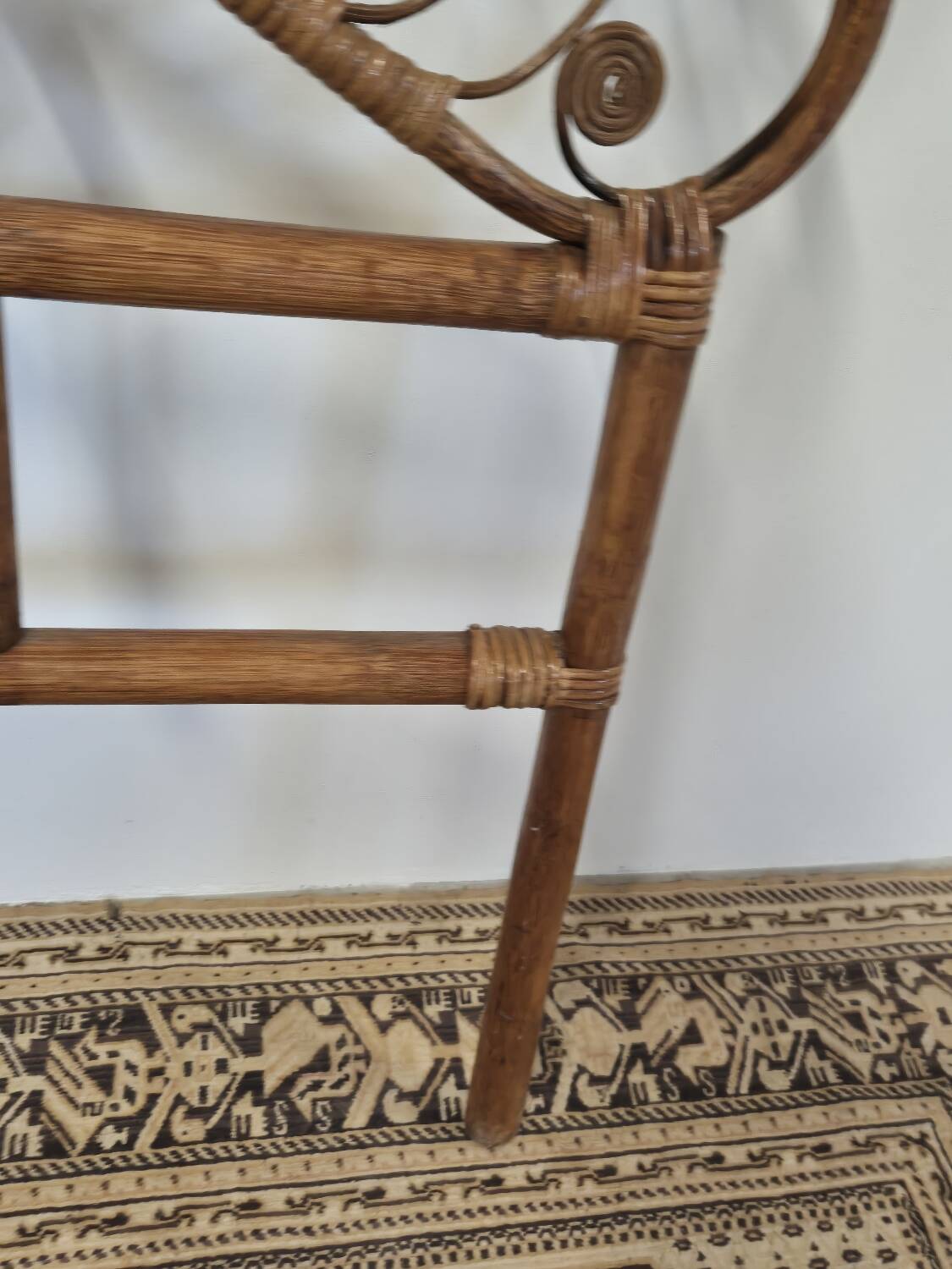Peacock headboard in rattan Bamboo vintage 1970s
