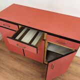 Binte sideboard in red formica