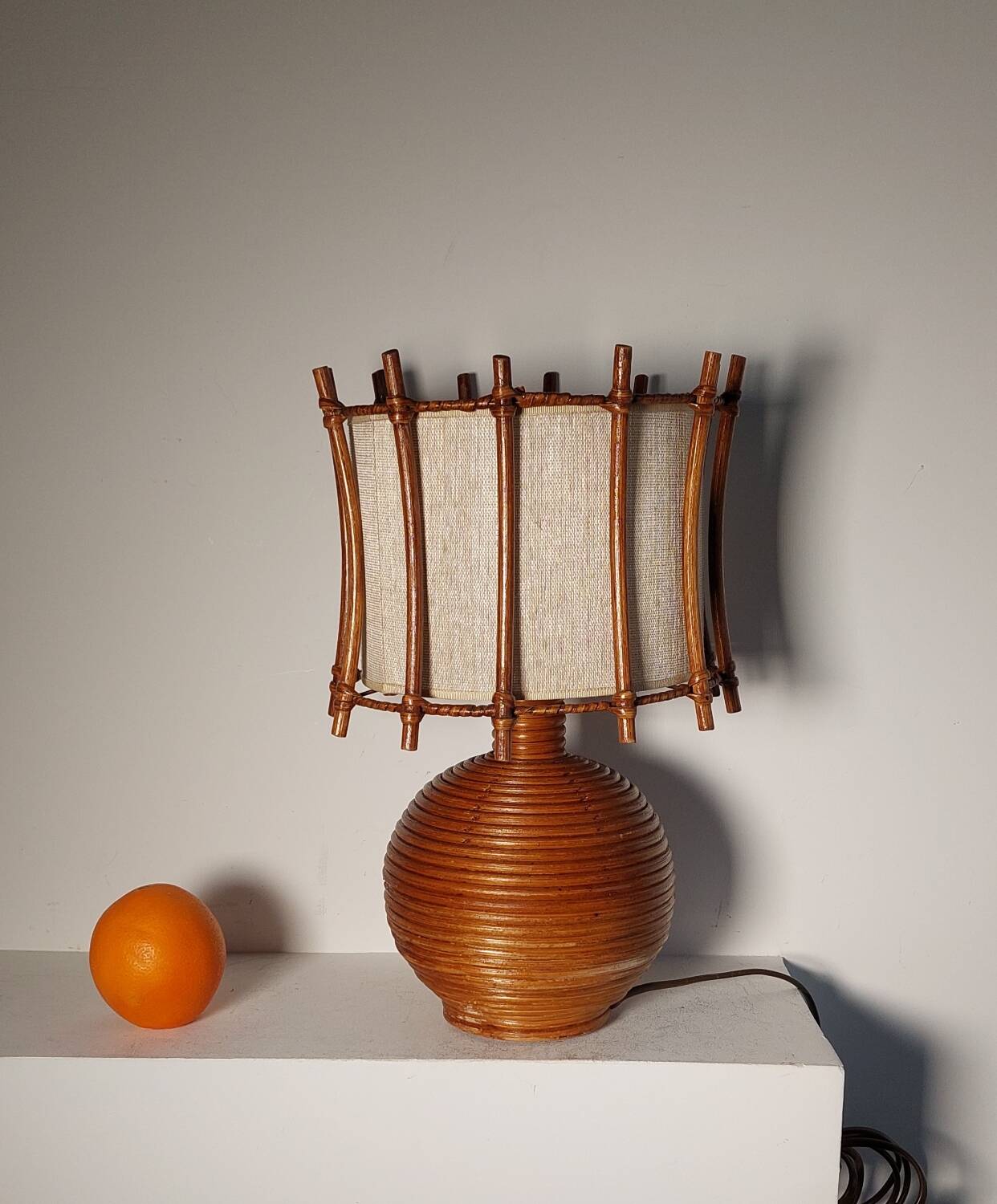 Rattan lamp