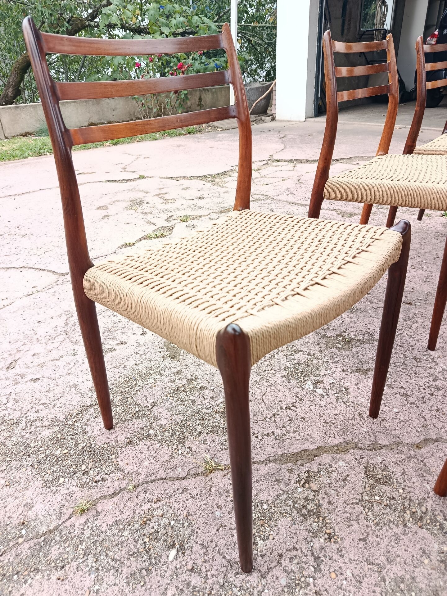 6 rosewood chairs no. 78 Niels Otto Moller