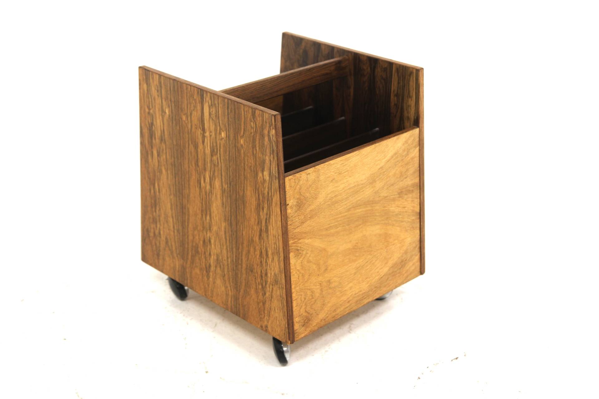 Rosewood magazine rack, Rolf Hesland for Bagn Møbelindustri, Norway