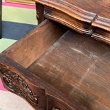 Old Liège chest of drawers.