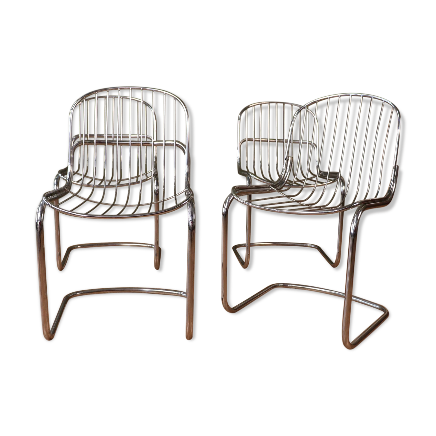 Series of 4 tubular steel chairs