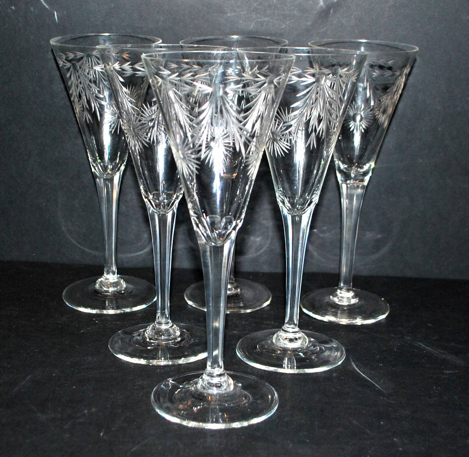Set of 6 Roemer wine glasses Crystal flutes engraved garland 1900