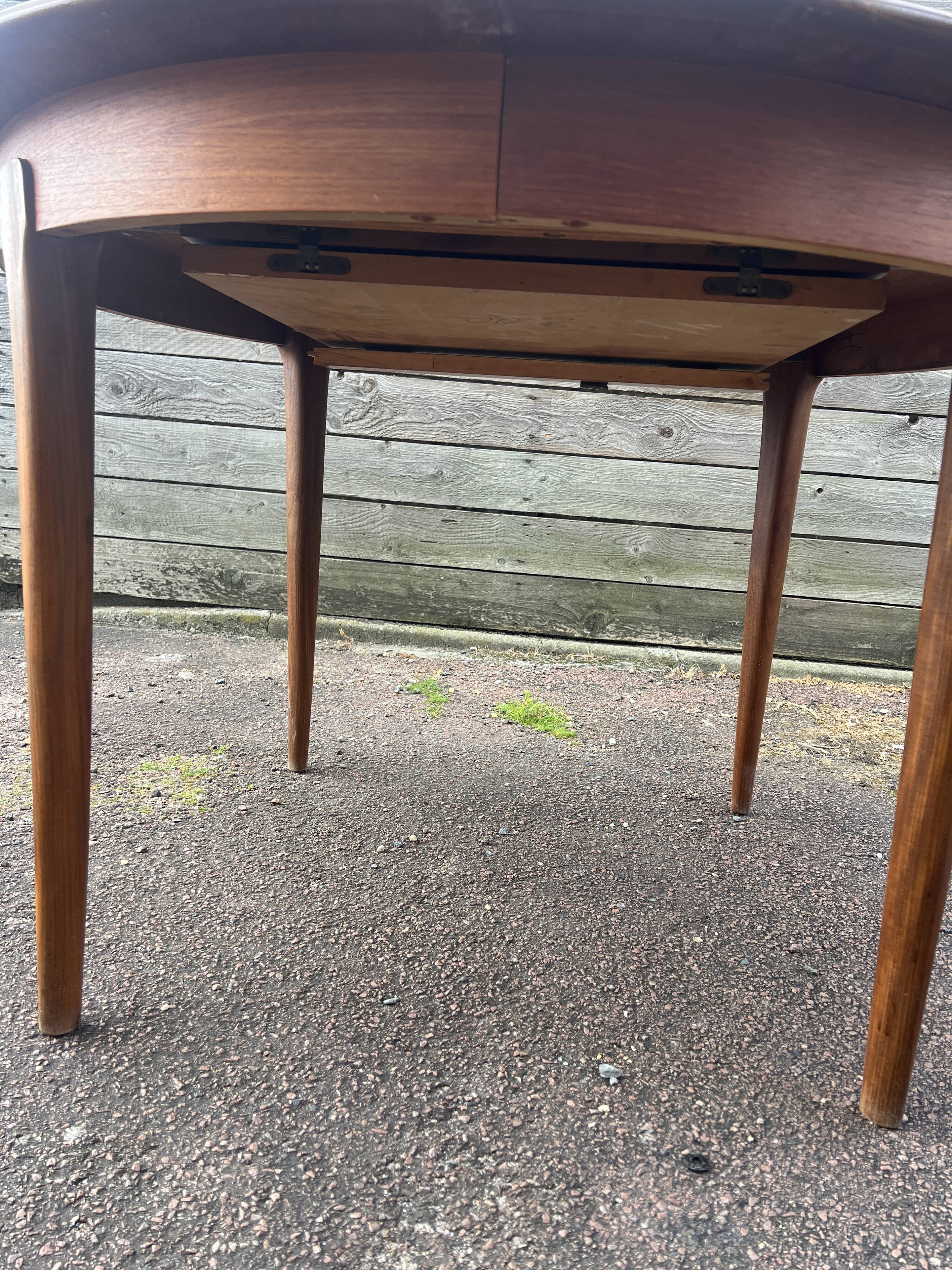 Teak table, extendable, 1960s