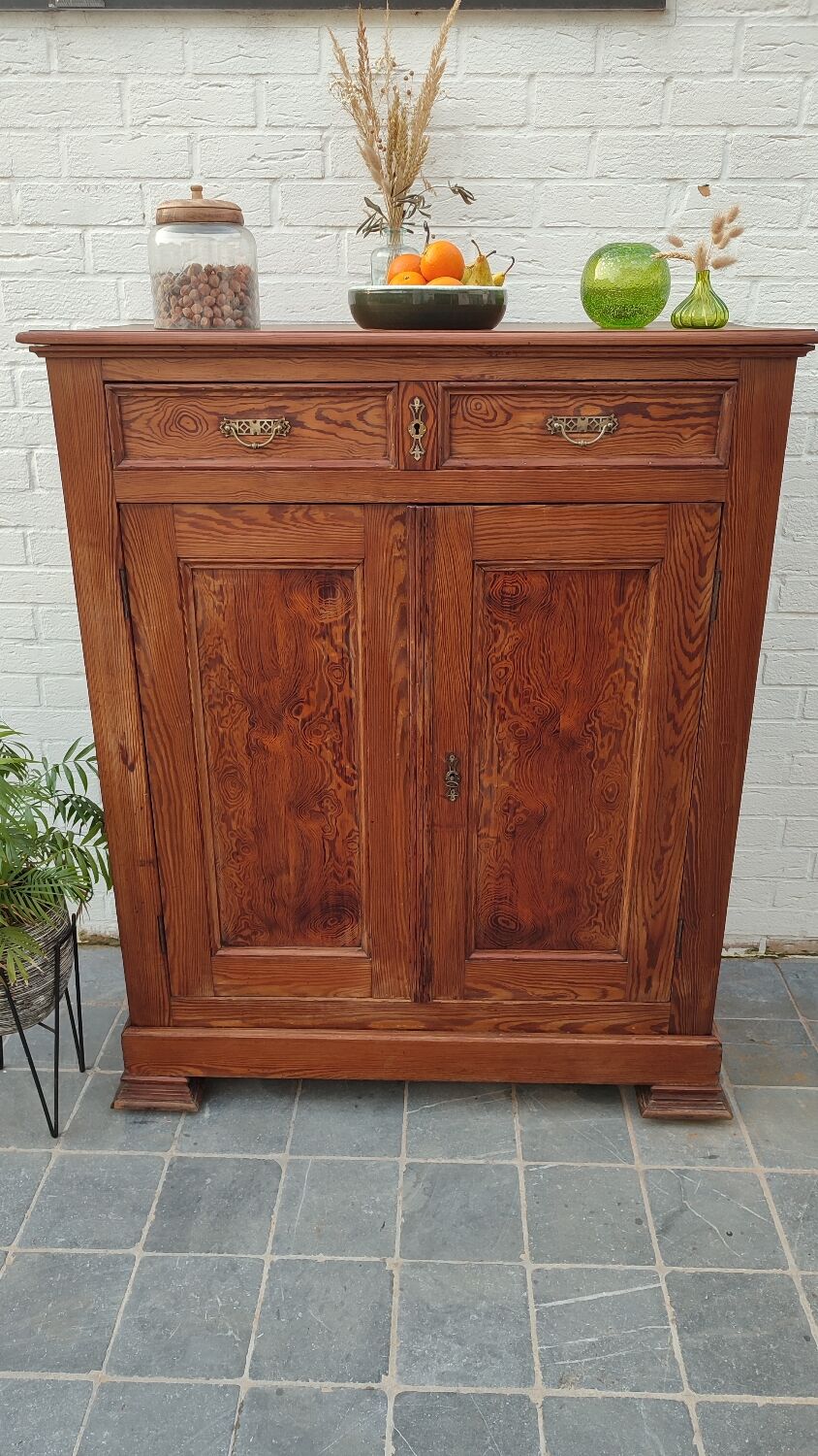 Parisian oak sideboard