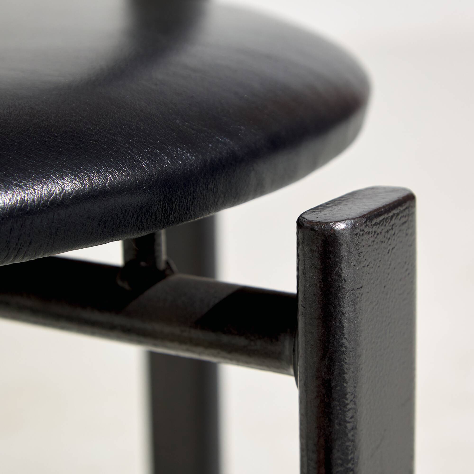 Set of 6 MK9170 POSTMODERN STYLE METAL FRAMED CHAIR