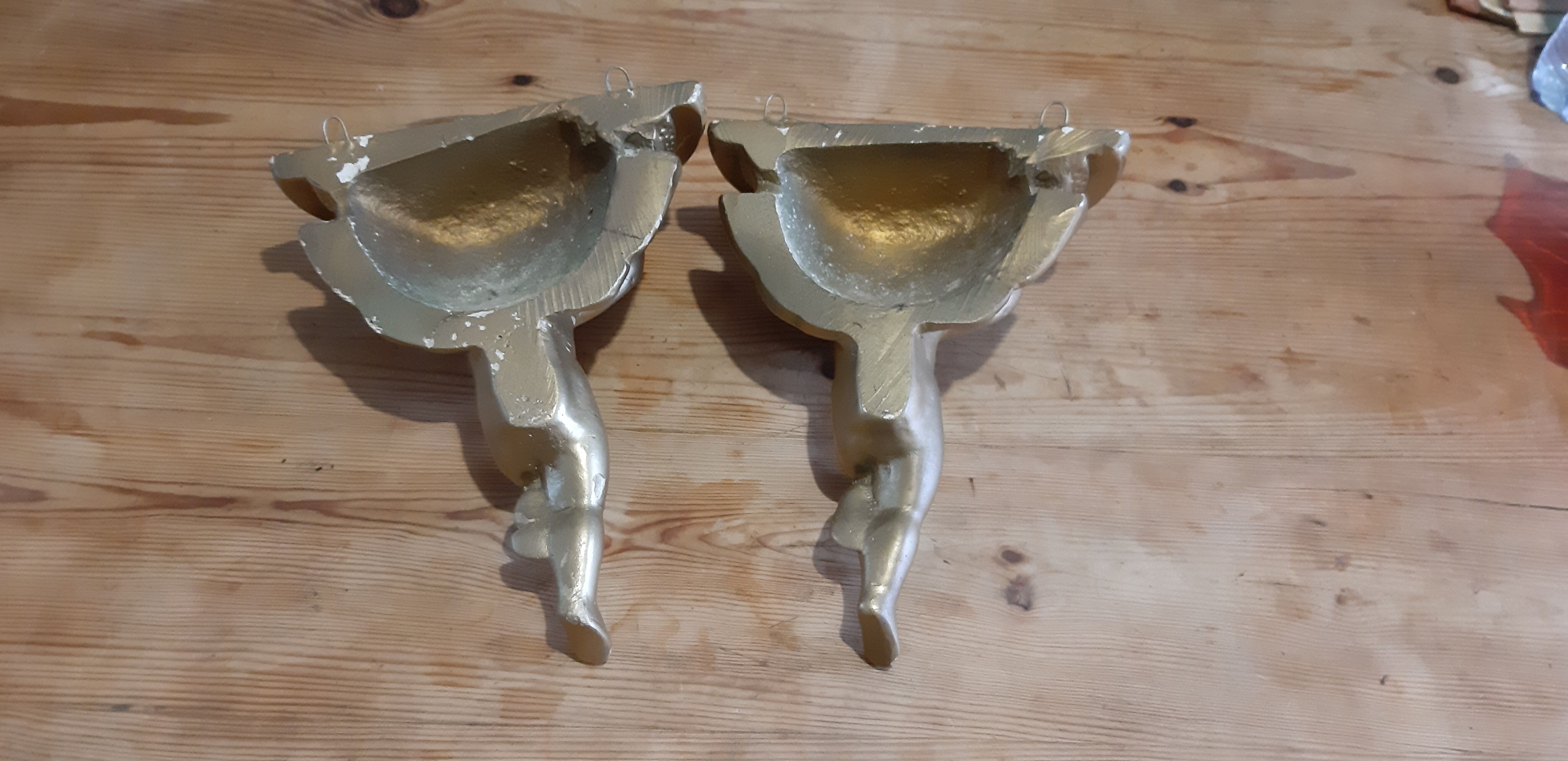 Pair of golden plaster wall selettes