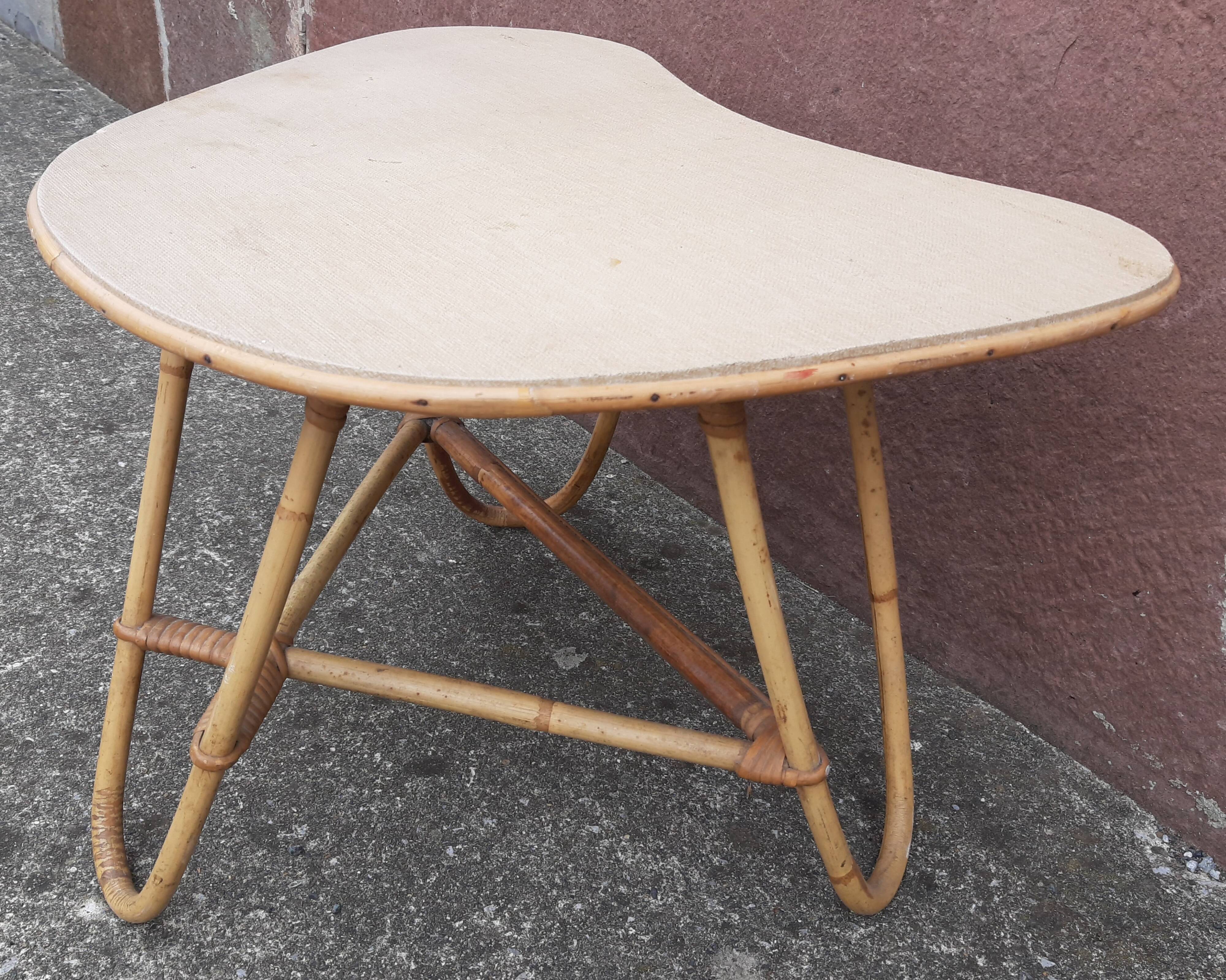 Coffee table, side table, pedestal table or end table in bamboo.