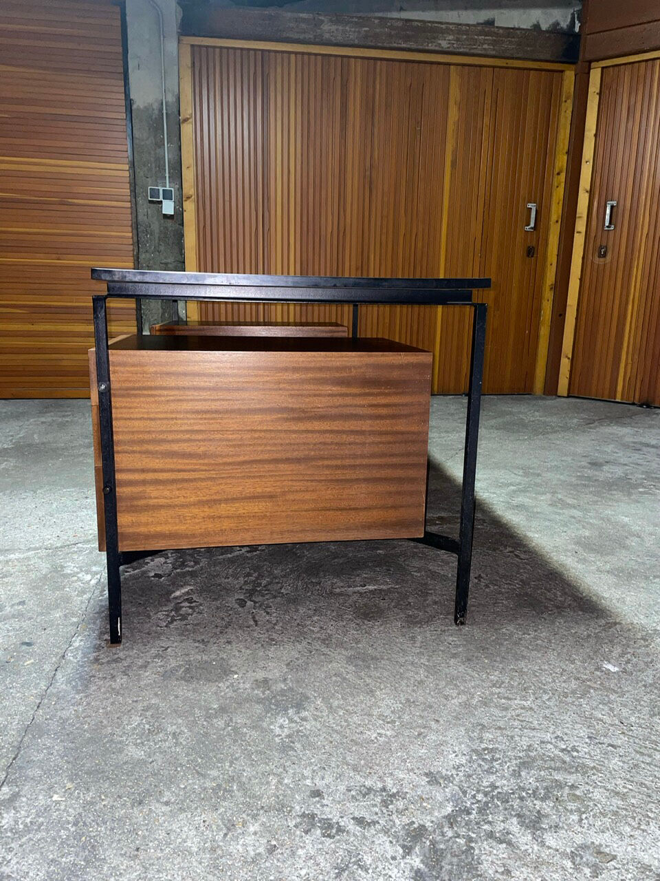 Pierre Paulin Desk