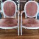 Paire de fauteuils médaillons style Louis XVI