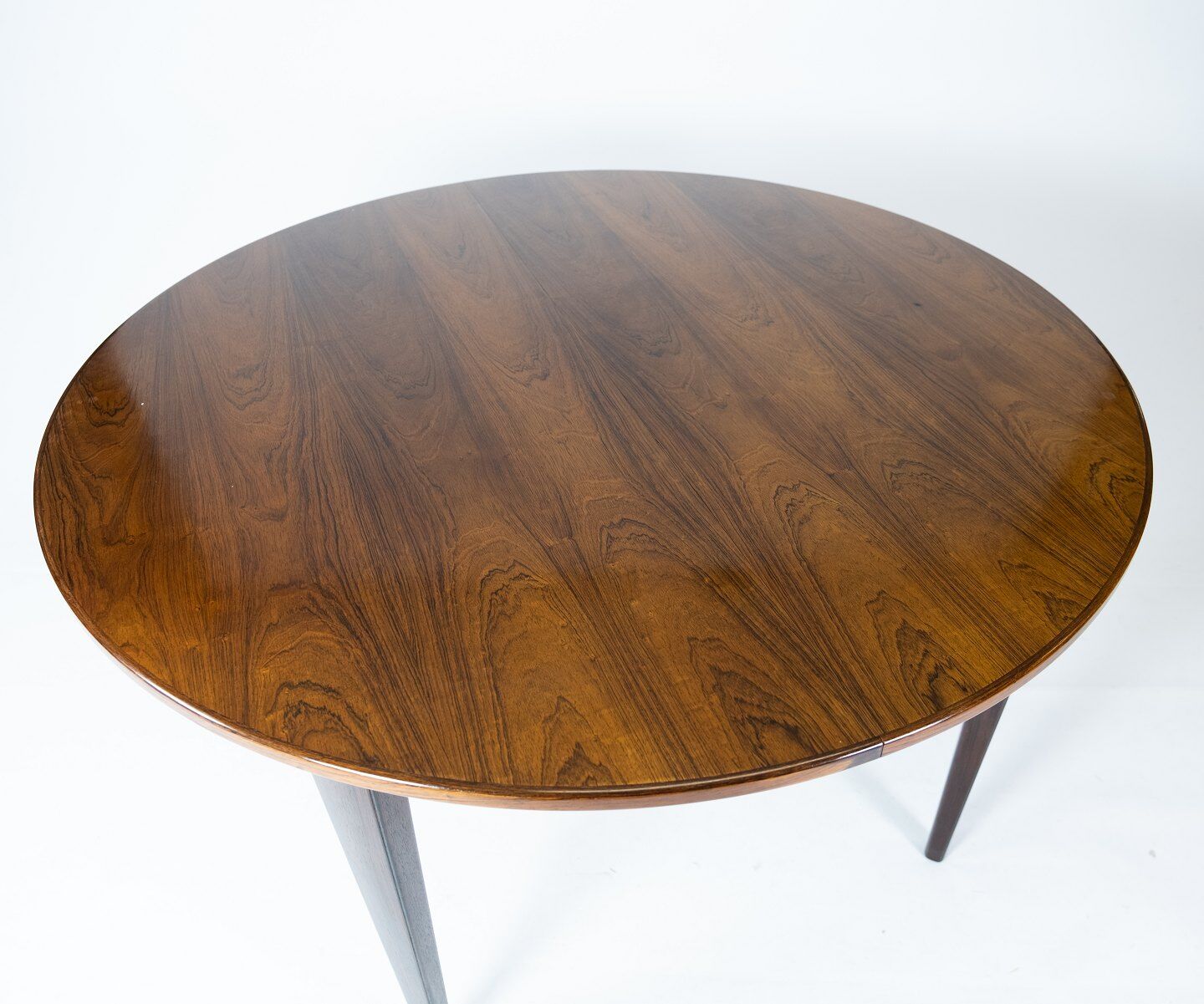 Dining table in rosewood designed by Omann Junior from the 1960s