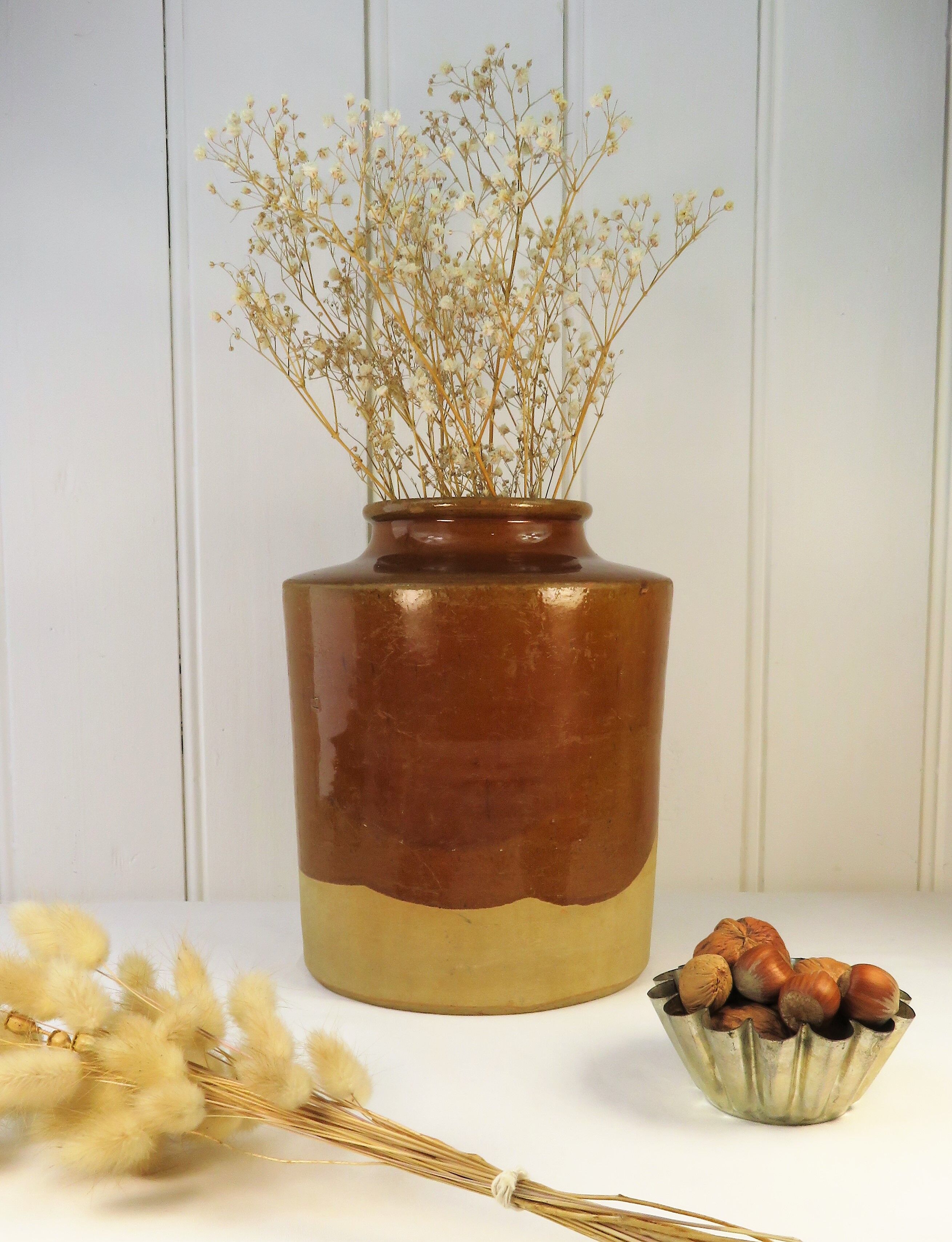 Old grease pot in glazed stoneware and terracotta