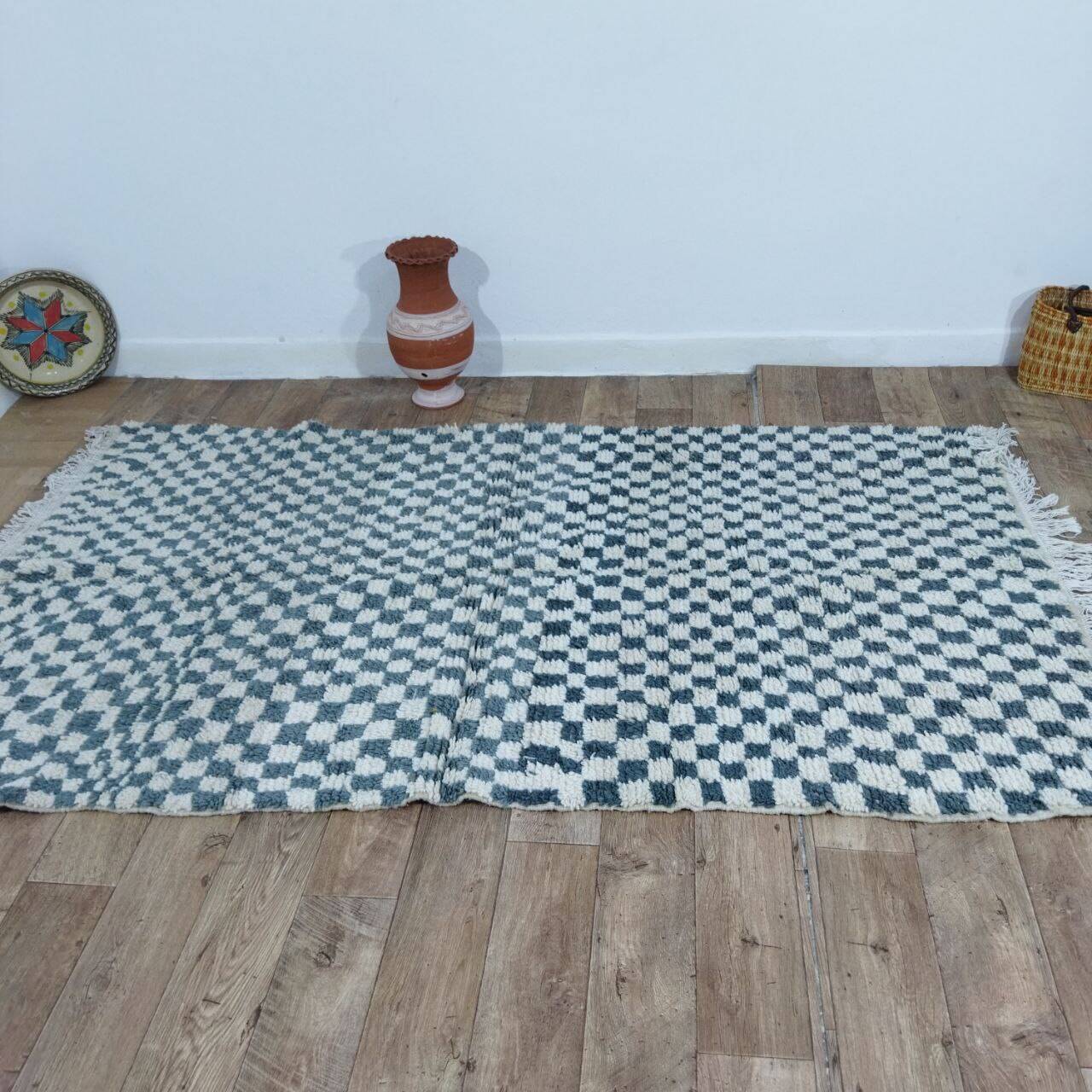 Handmade wool Berber rug 250 x 144 cm