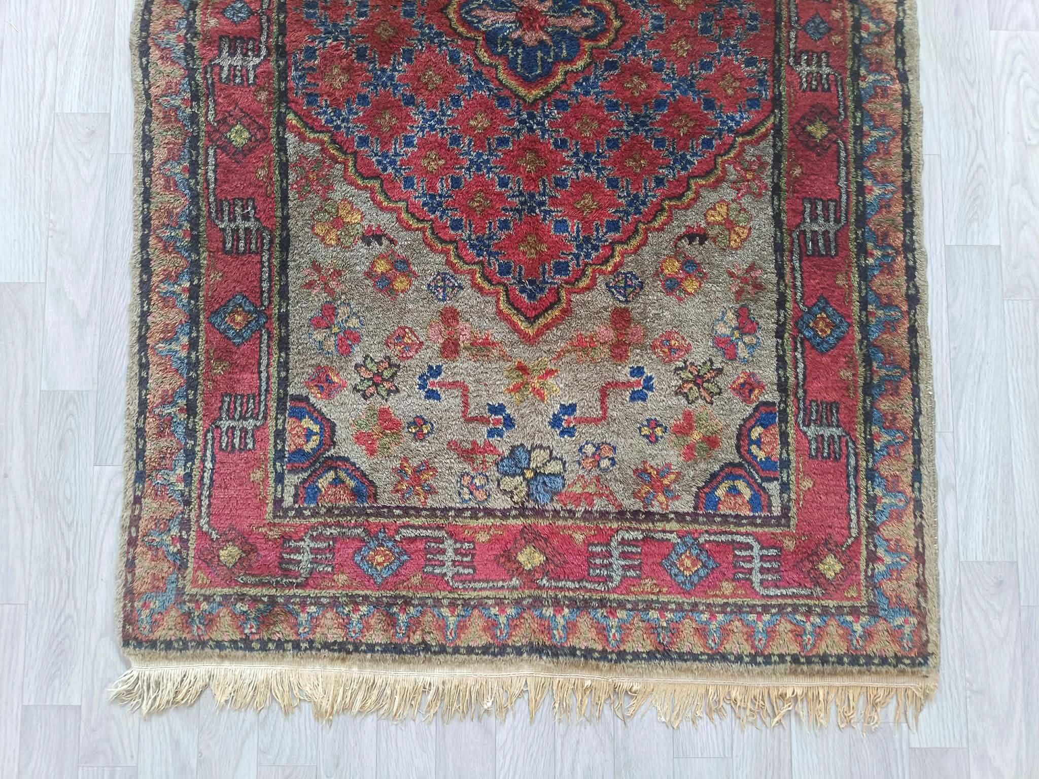 Tapis Sinkiang fait main