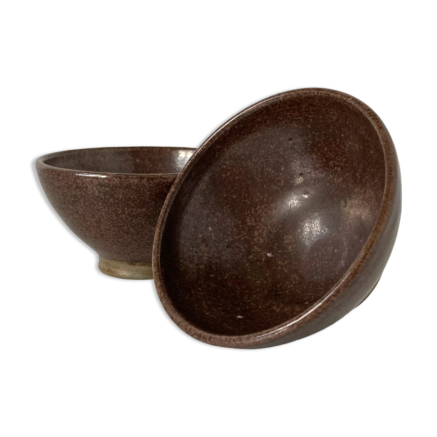 Pair of Japanese temoku bowls in brown glazed stoneware