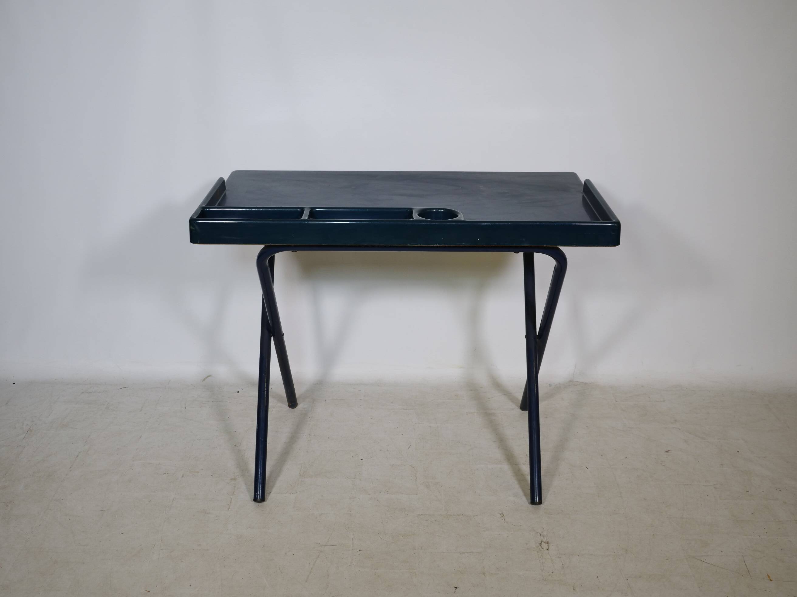 Space Age Industrial Desk in Metal, France, 1980s