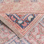 Tapis persan classique rose et bleu