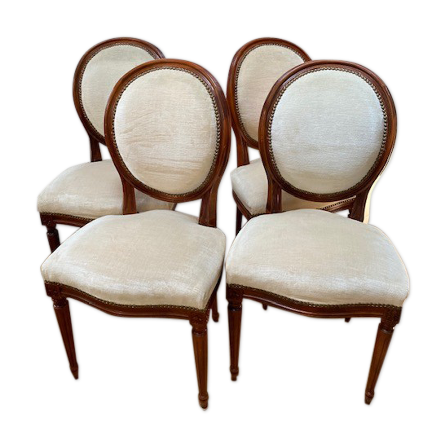 Series of 4 medallion chairs