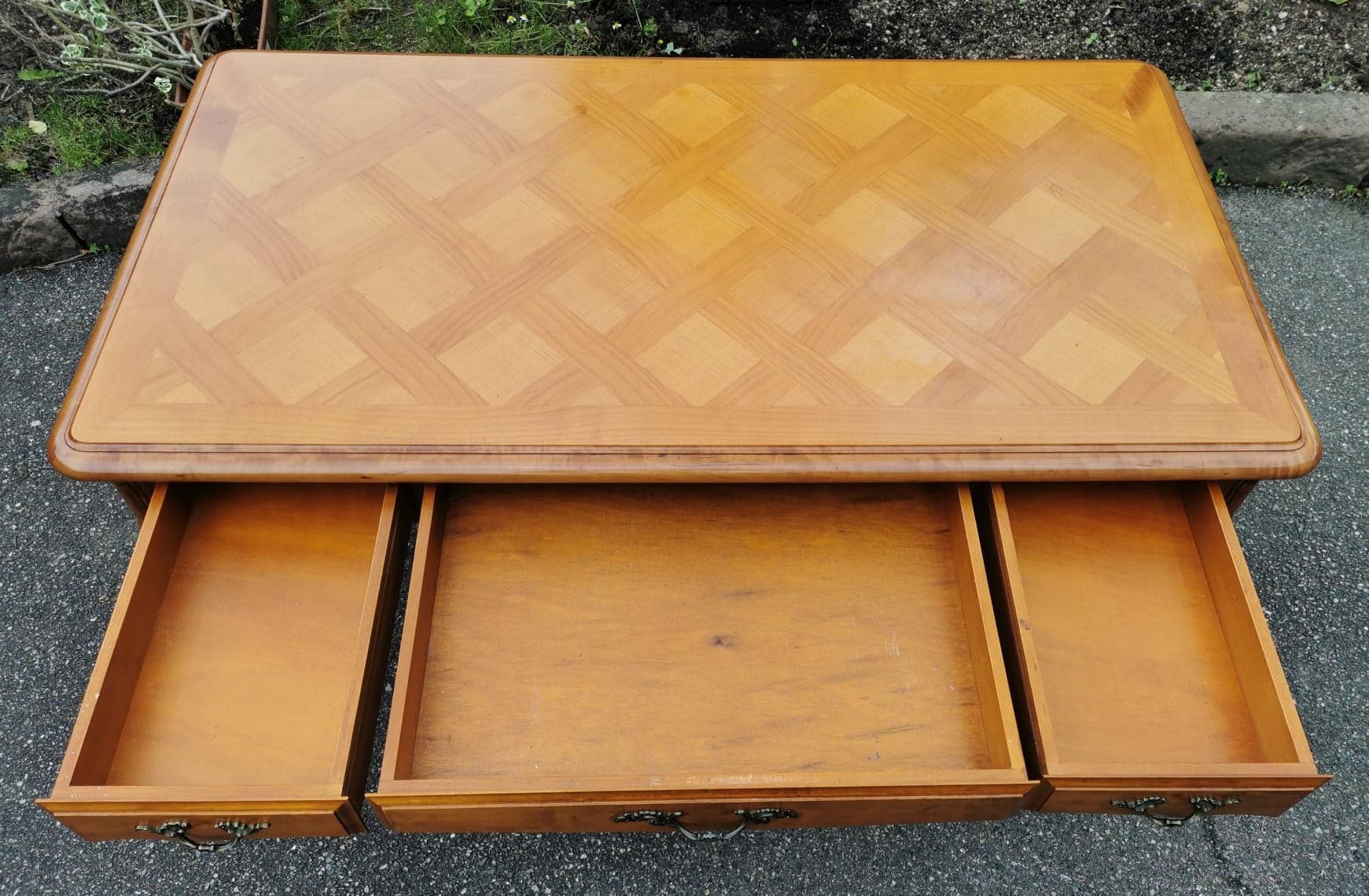 regency office year 80 in cherry tree with chair