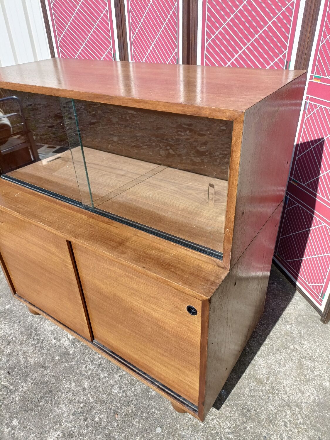 Bar furniture, vintage showcase