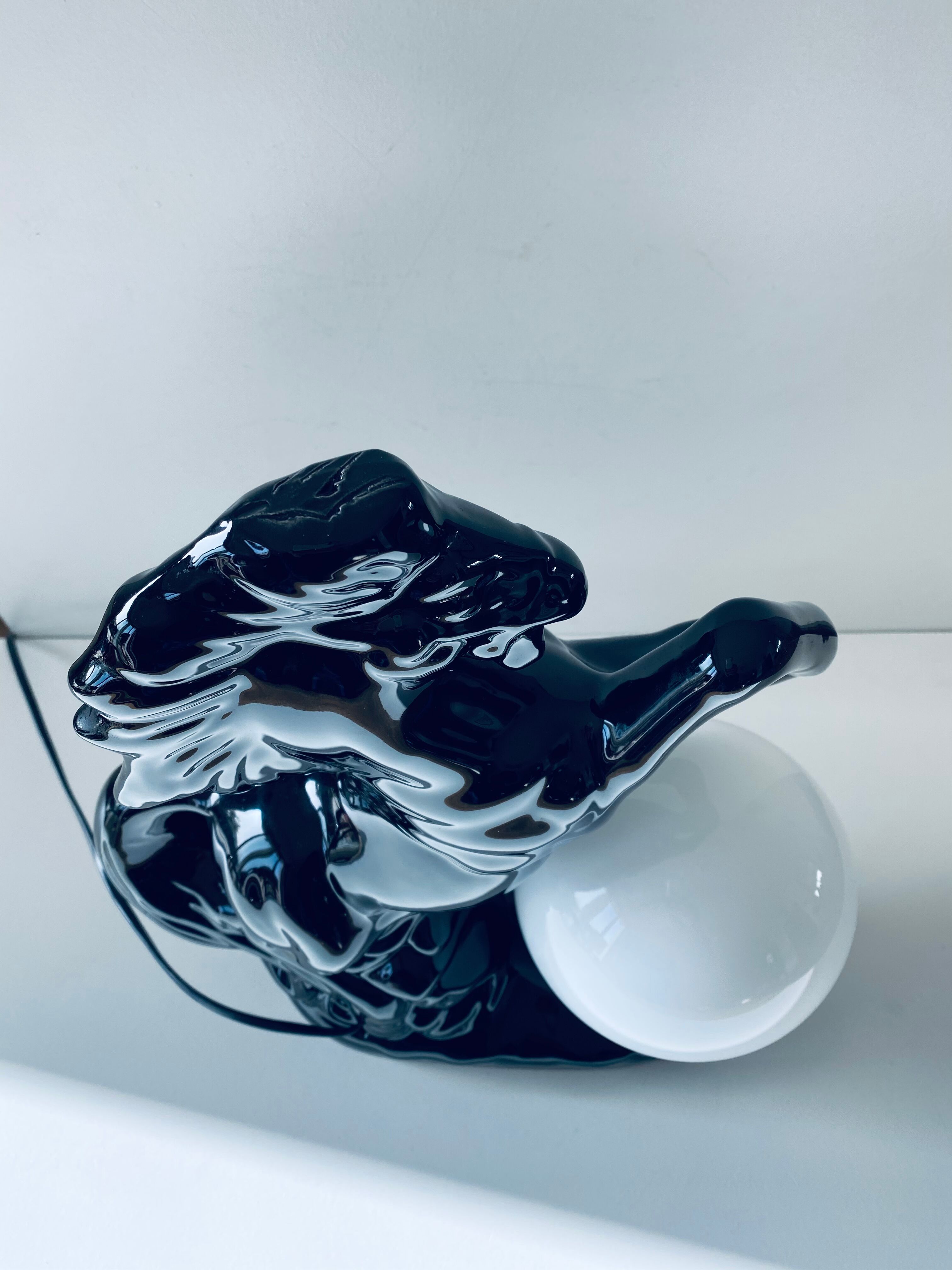Ceramic and opaline horse lamp