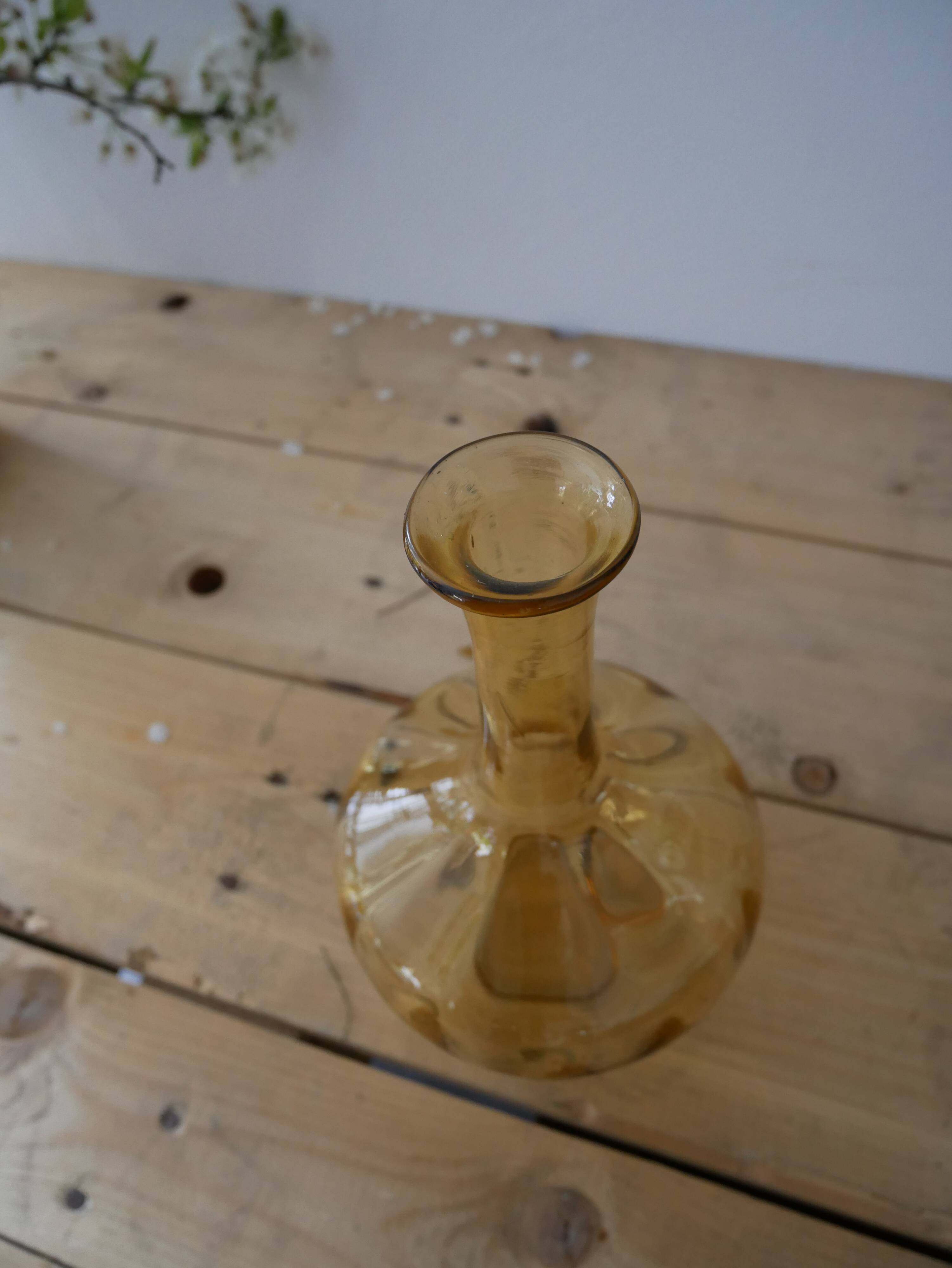 Yellow soliflore vase