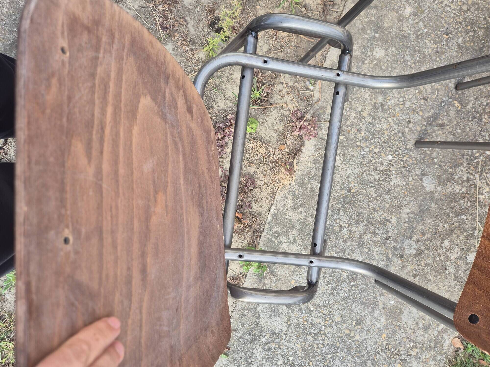 set of 6 vintage design chairs in wood and metal