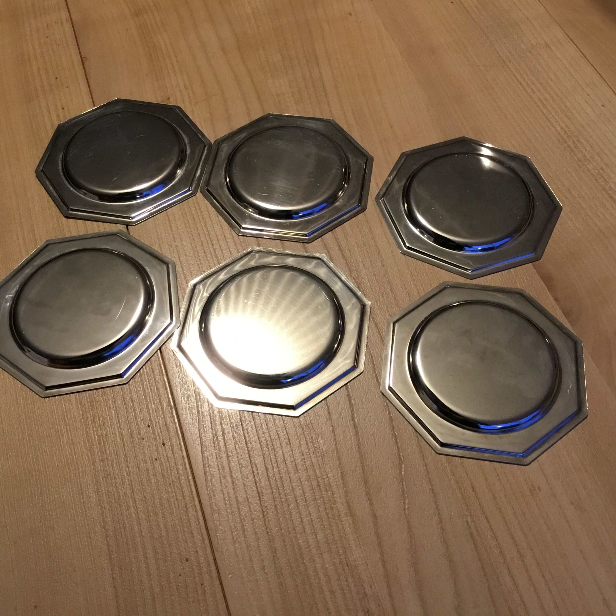 Bottle or glass coasters