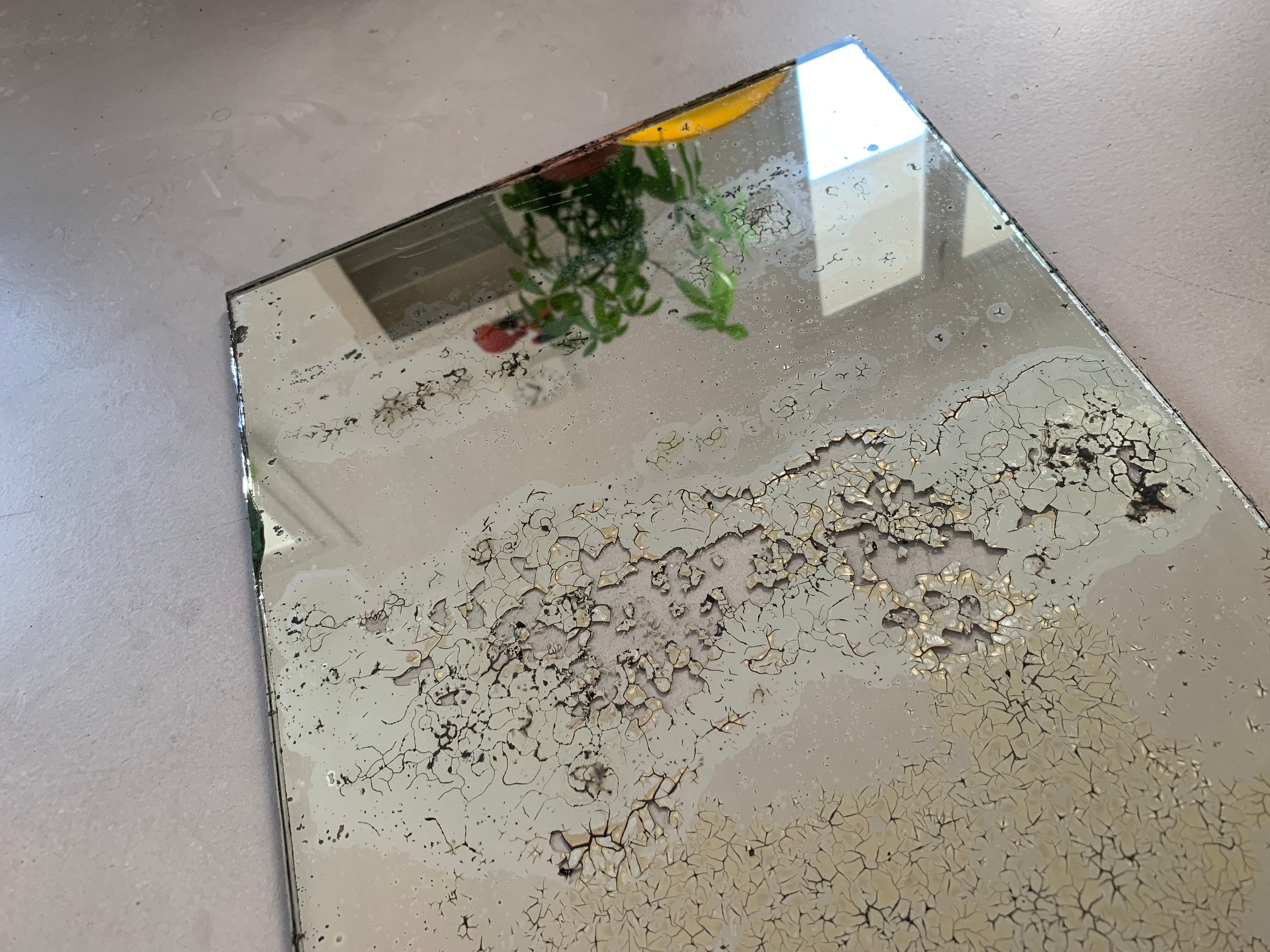 Miroir piqué ancien 48x36cm