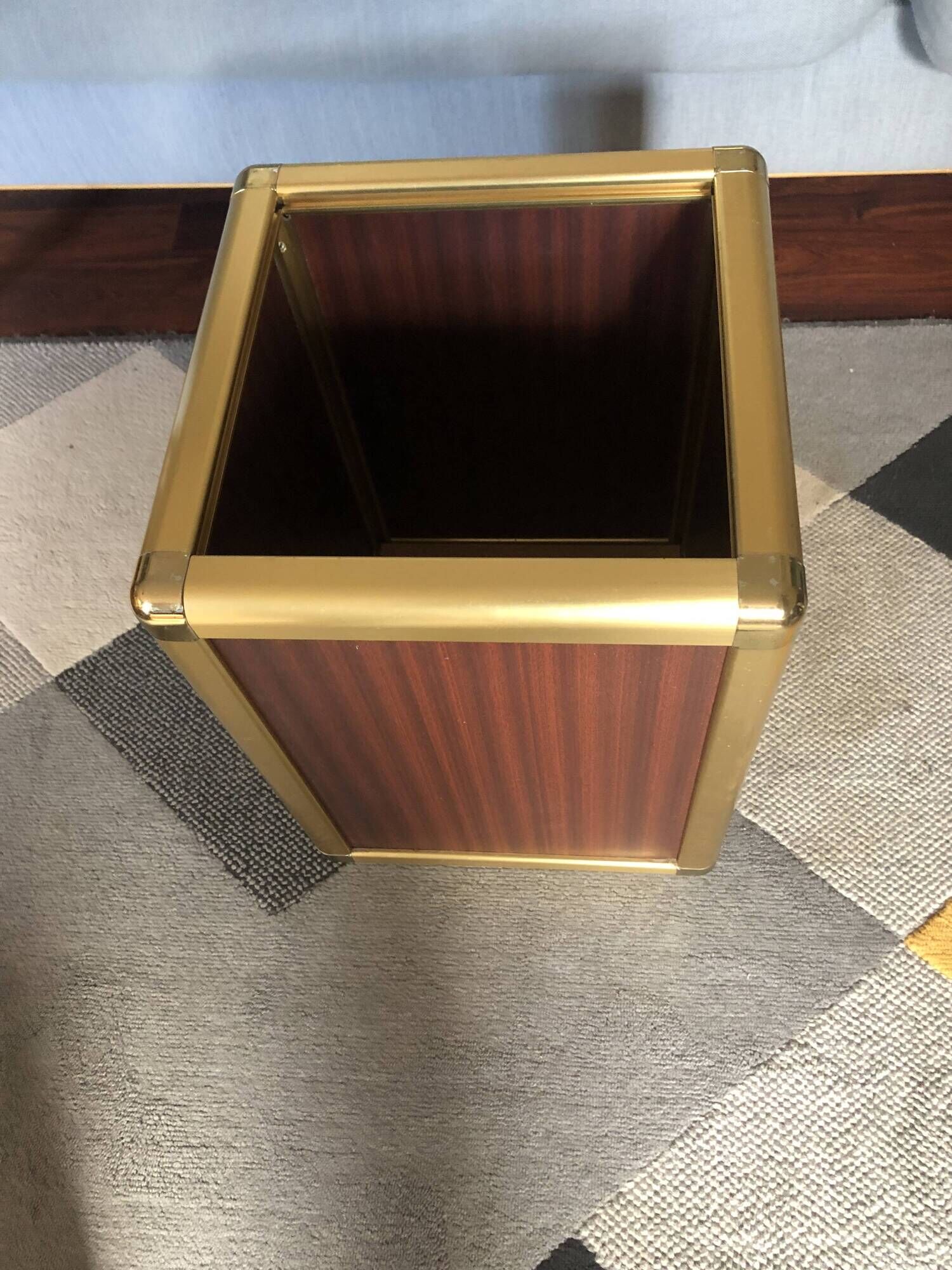 Set of 2 Italian design Hollywood Regency brass and mini bar coffee tables.