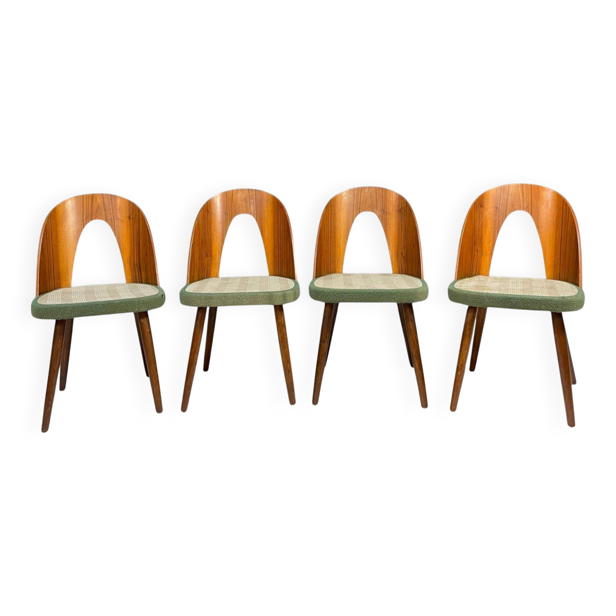 Set of 4 dining chairs by Antonín Šuman, Czechoslovakia, 1960s