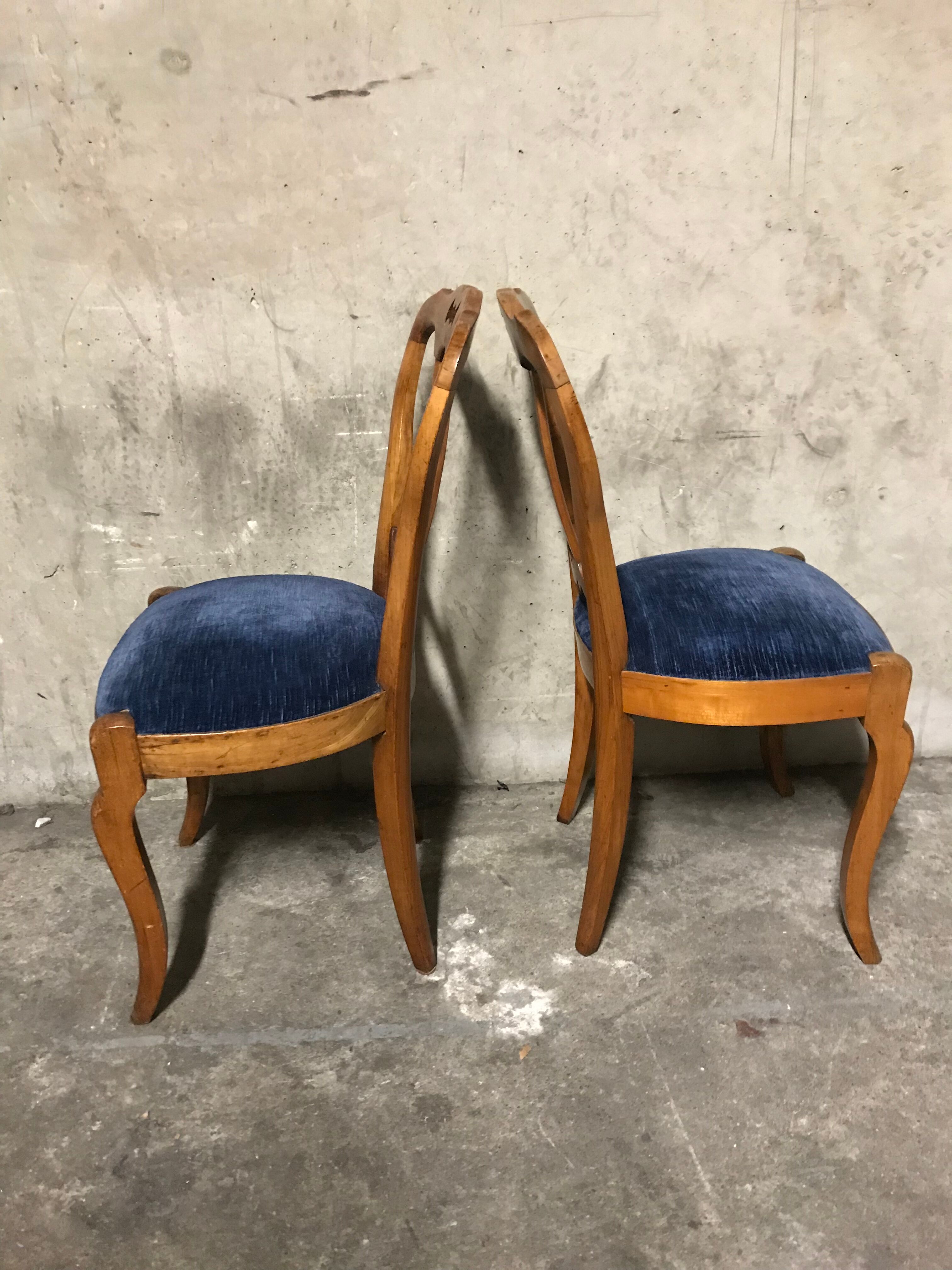 Pair of English chairs