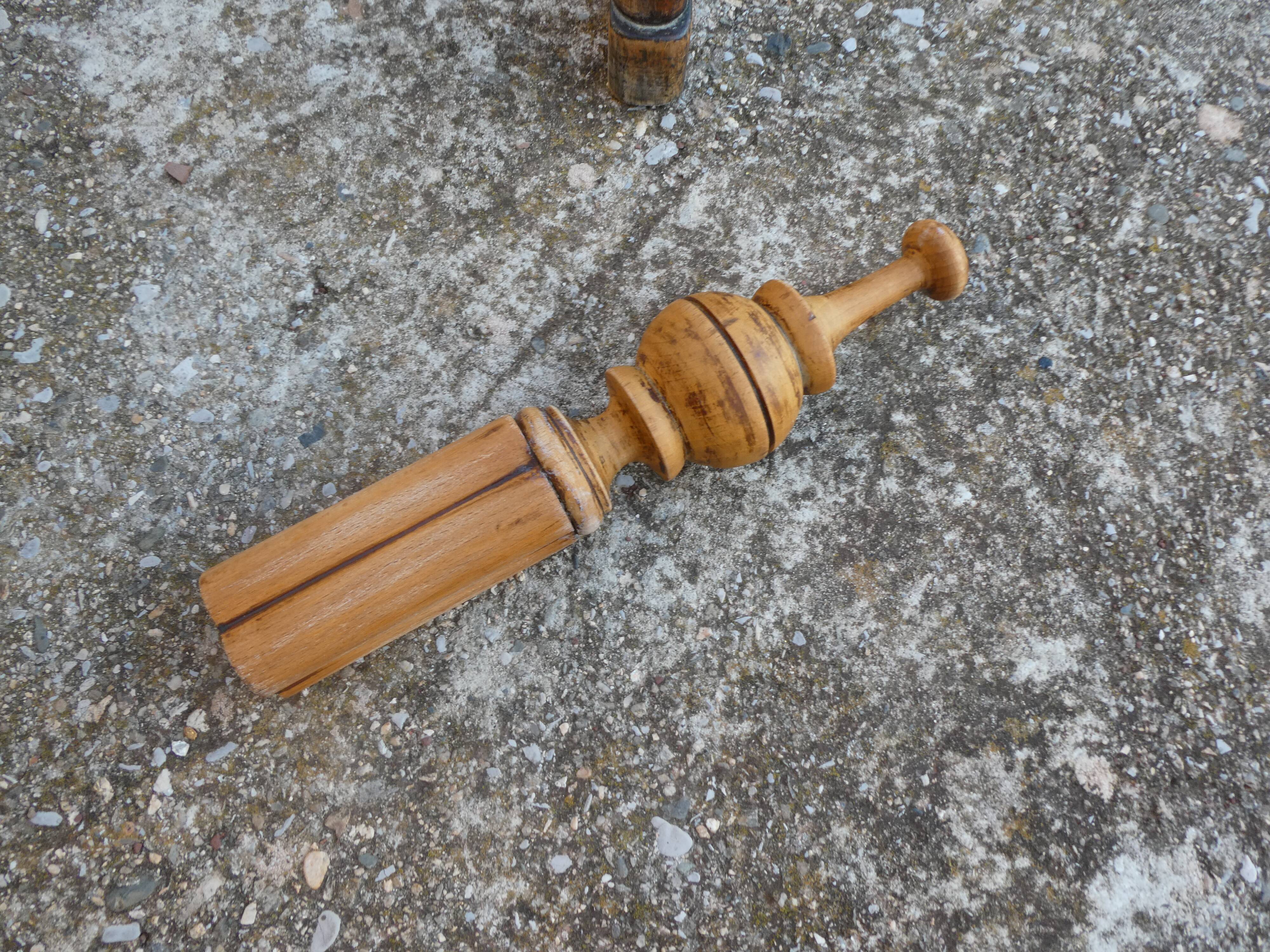 Parrot coat rack in curved wood - Art Nouveau