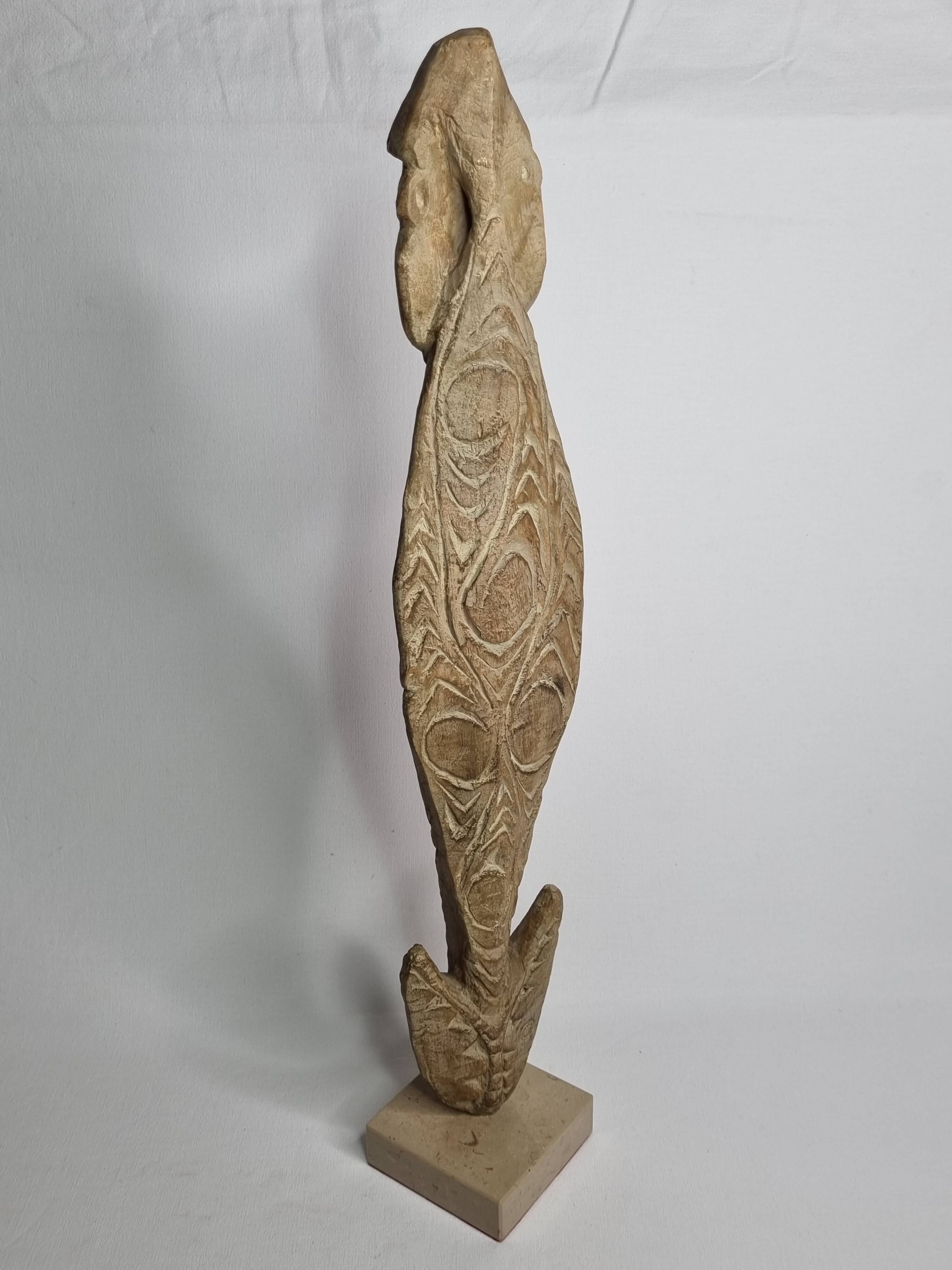 Large Sepik hook, known as Oceanian arrow, 61 cm
