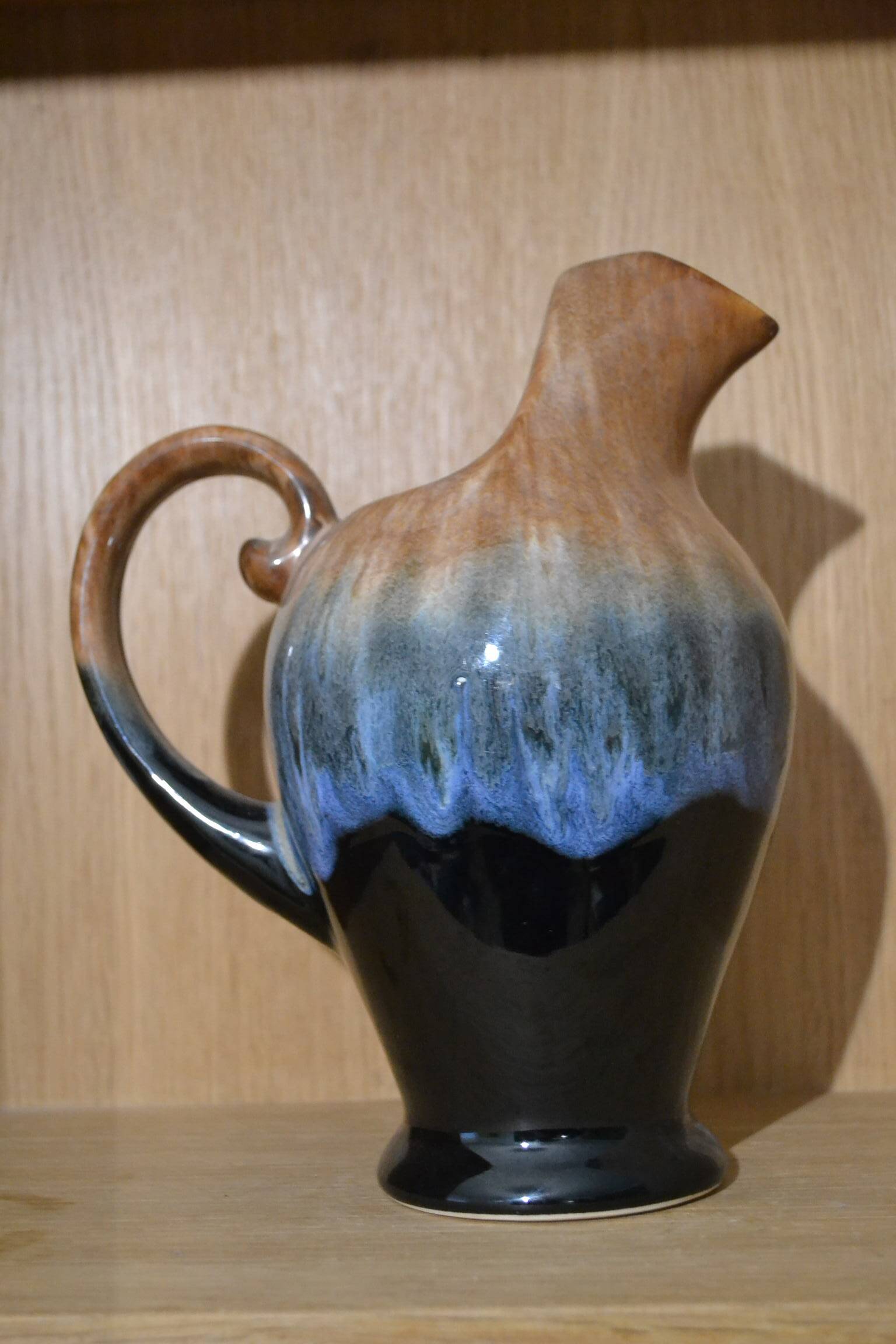 Large flame-patterned stoneware jug