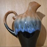 Large flame-patterned stoneware jug